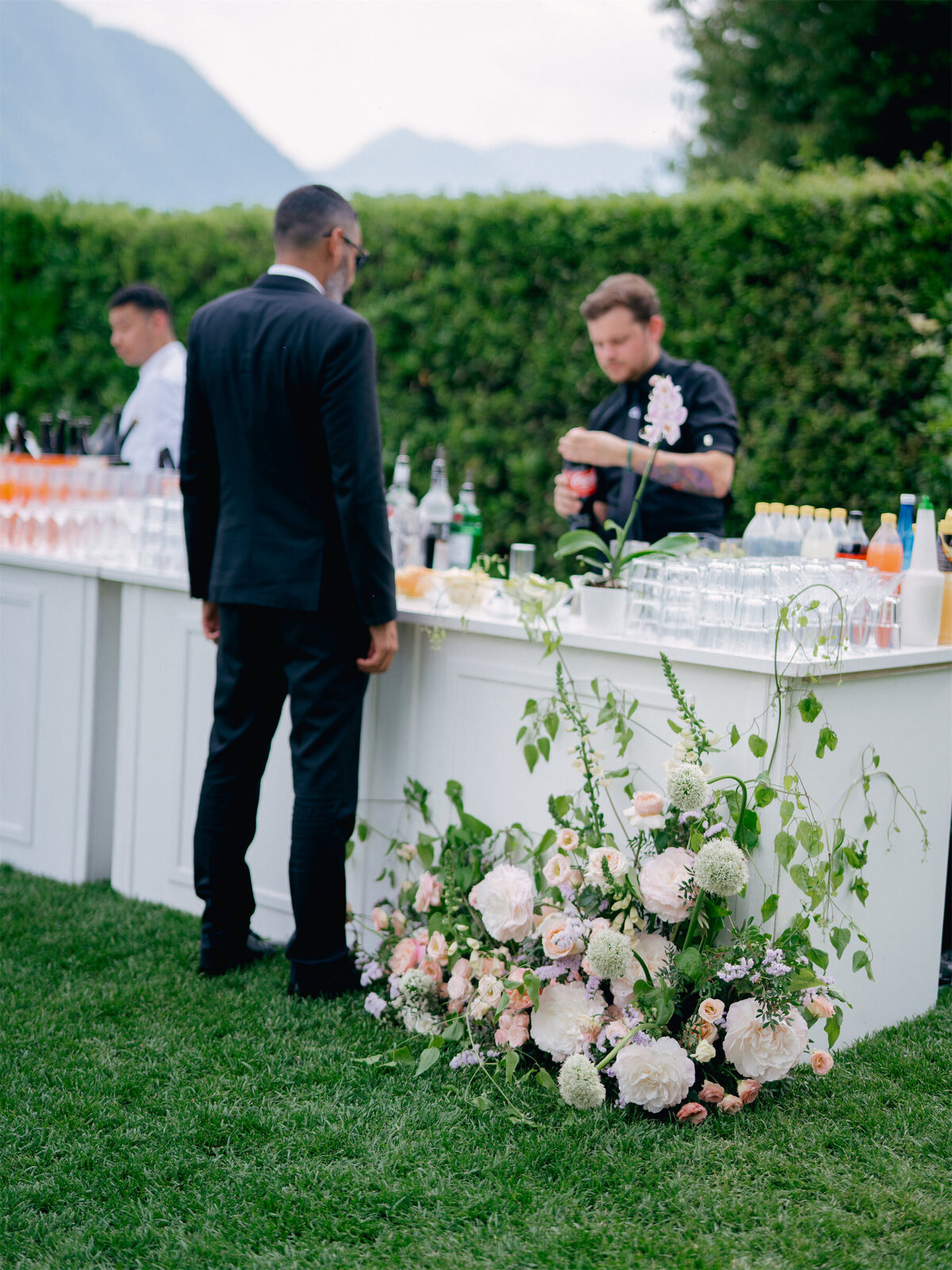 25-villa-balbiano-lake-como-wedding-max-owens-design