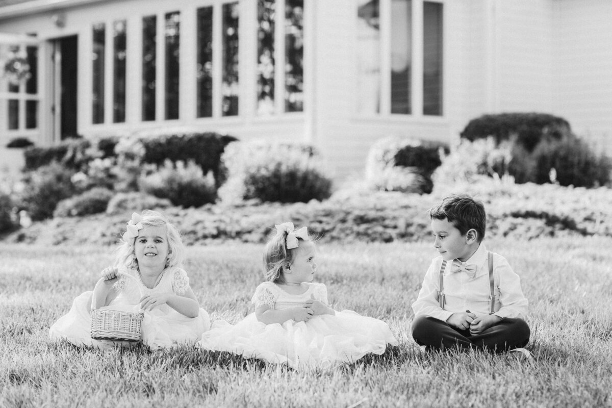 MerissaStevenWeddingFloraCornerFarm-20