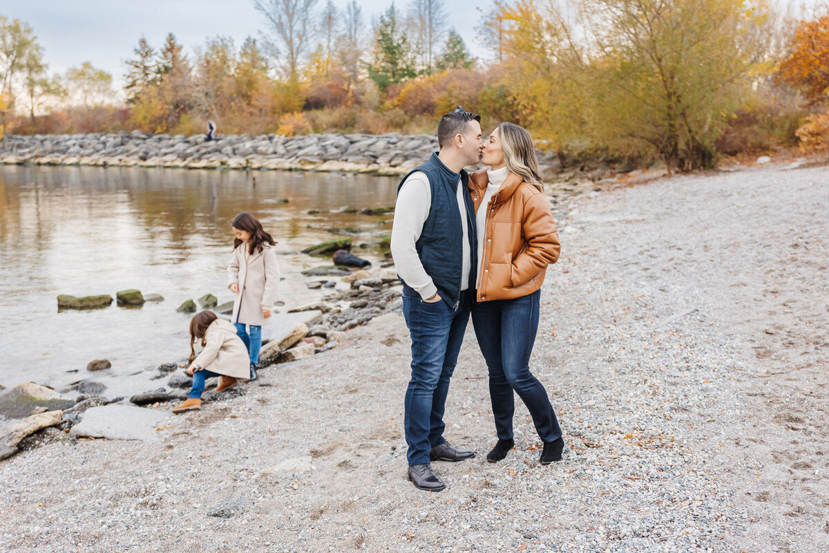 Candid-toronto-family-photography