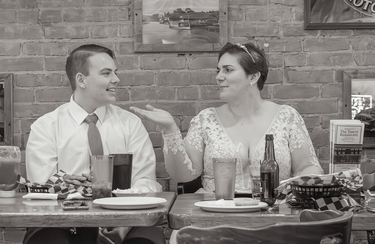 MooreWeddingTavern-21