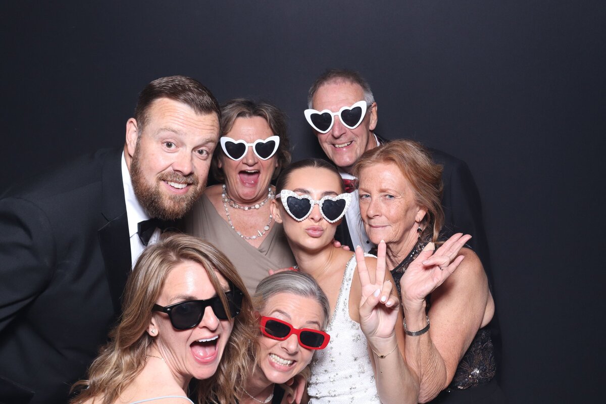 photobooth_london_essex_weddings_28