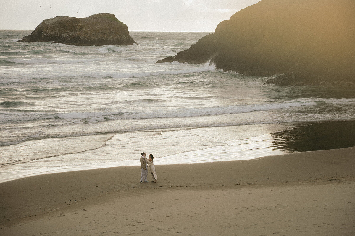 ocean-elopement-family-europe-meghangibsonphoto-45