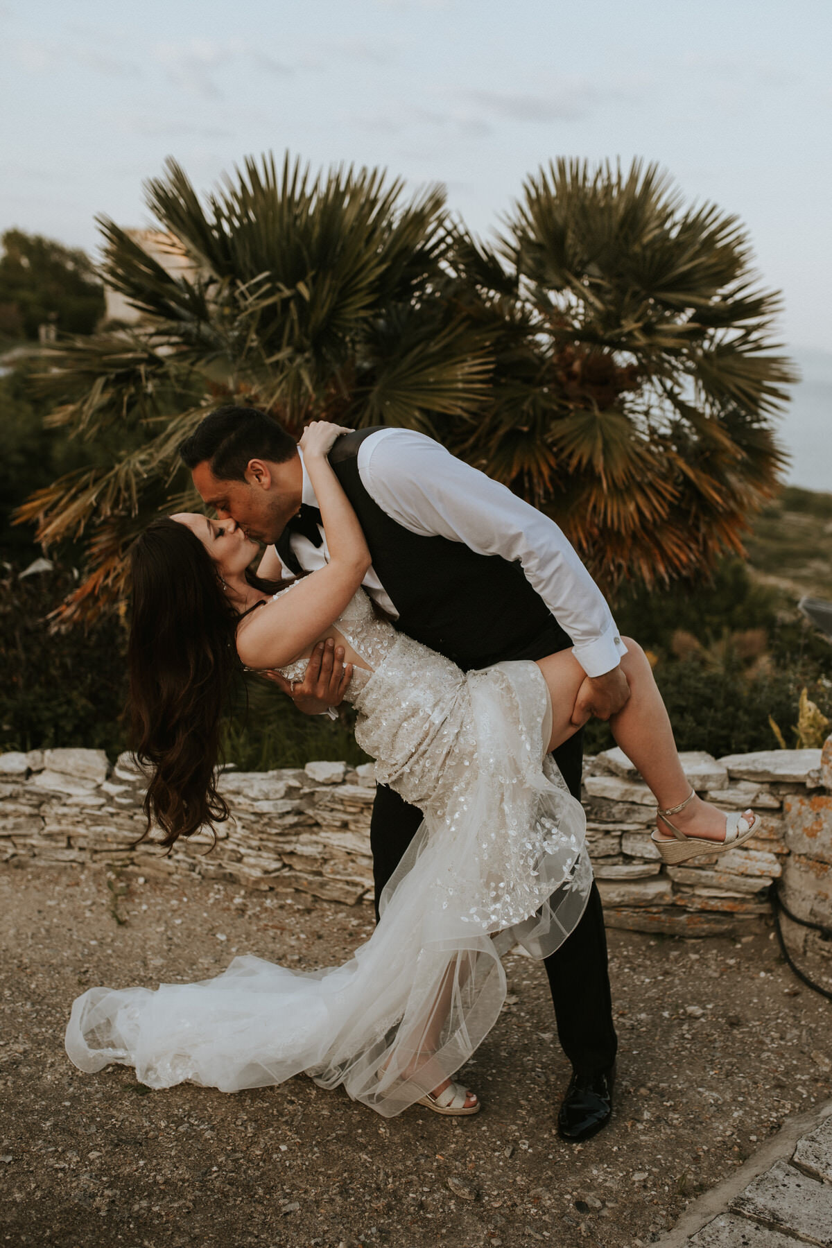 Sunnyandnicole_penncastle_lauradeanphotography_dorsetweddingphotographer-90