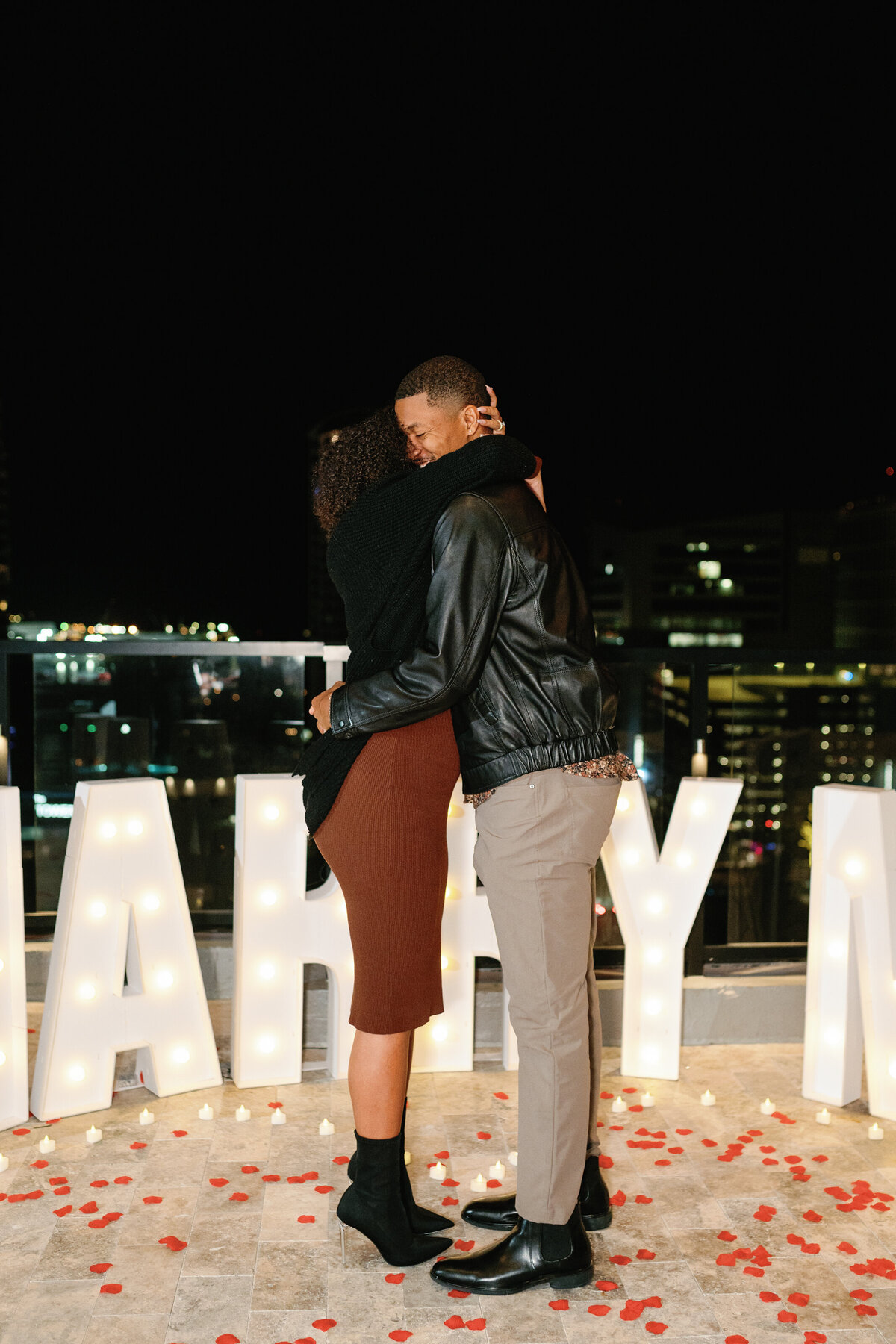 Cam and Ta - Proposal - Downtown Tampa - Alaina René Photography -41