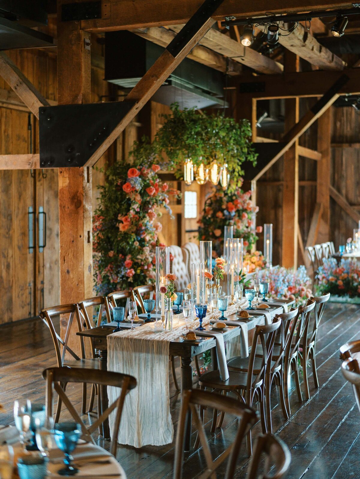 farm-at-eagles-ridge-lancaster-wedding-098