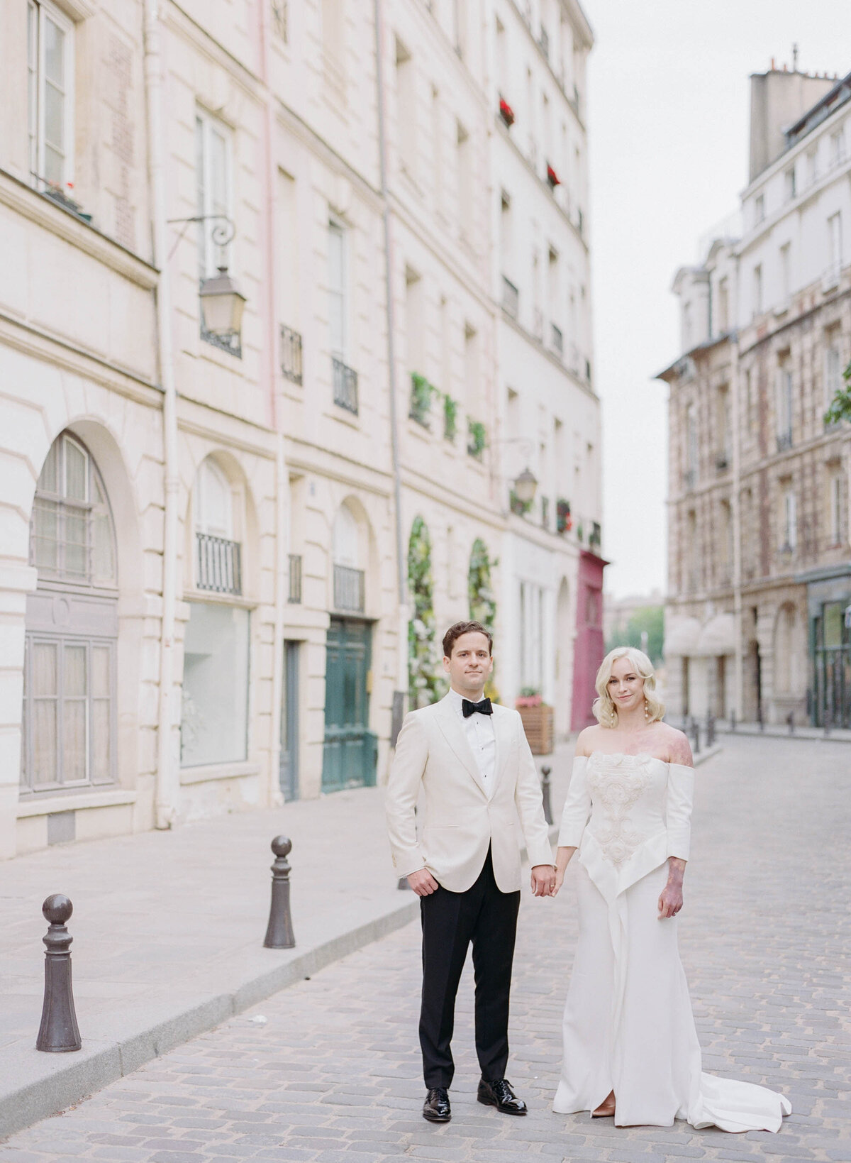 Molly-Carr-Photography-Paris-Wedding-Photographer-Luxury-Destination-Wedding-Photographer-9