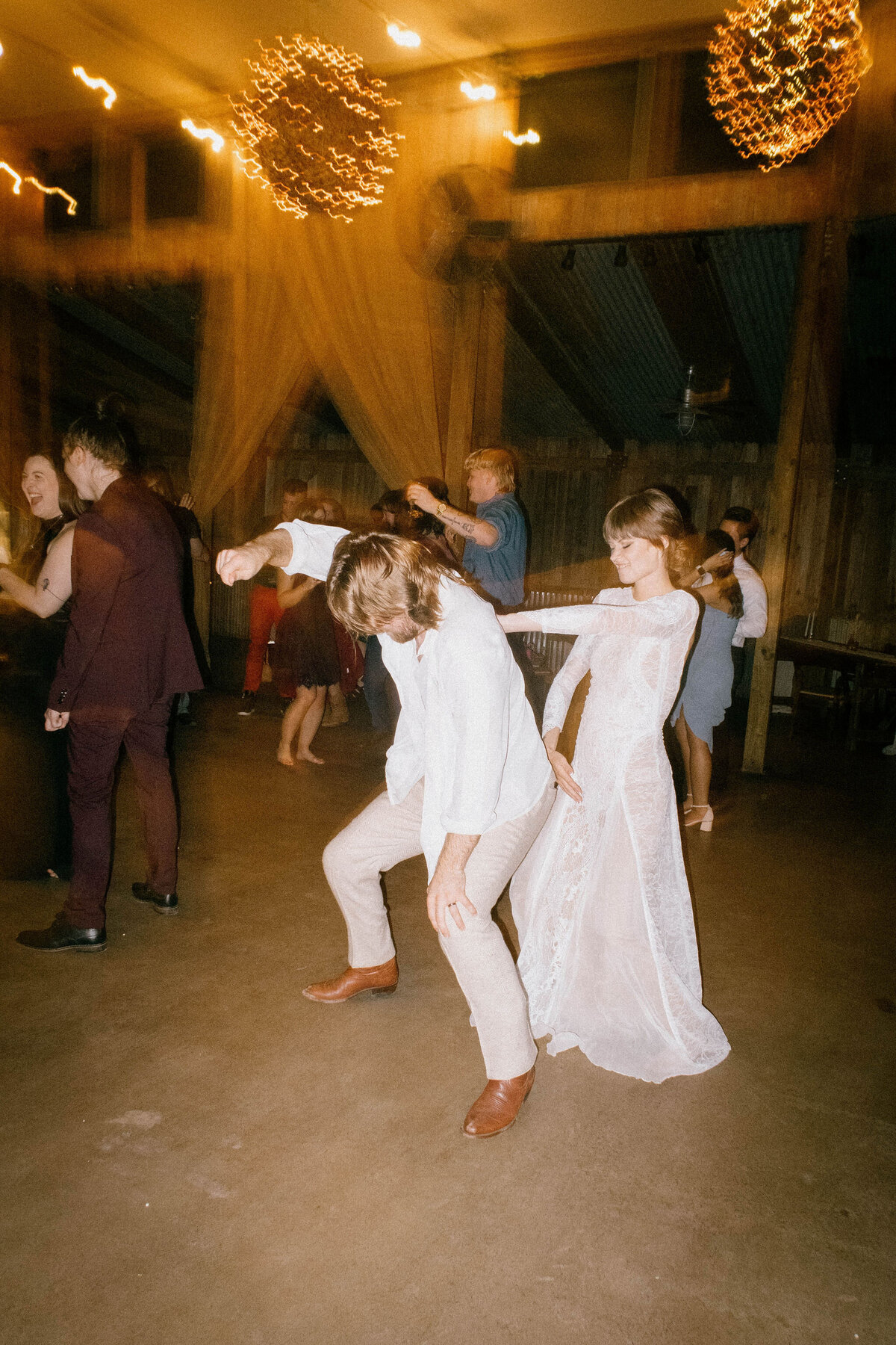 Jessica&BlakeWeddingPhotoPreviews_AustinWeddingPhotographer_HereafterFilms_-40