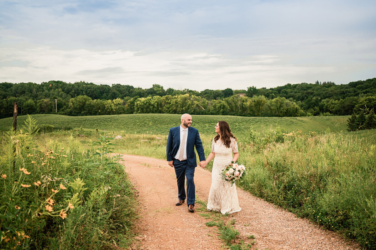 Chanhassen_Chaska_private_intimate_micro_wedding_ceremony_minnesota_mn_studiotwelve_52_2_36