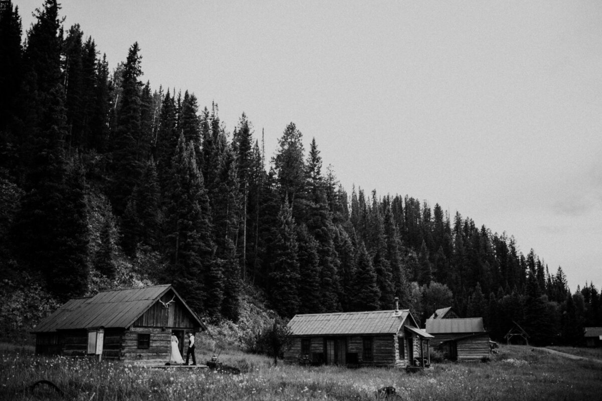 dunton-hot-springs-colorado-elopement-117