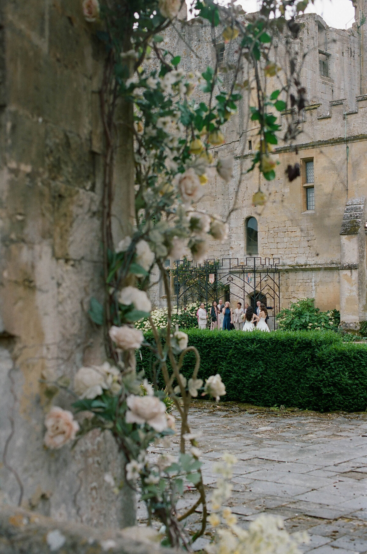 cotswolds-film-wedding-photographer-destination191
