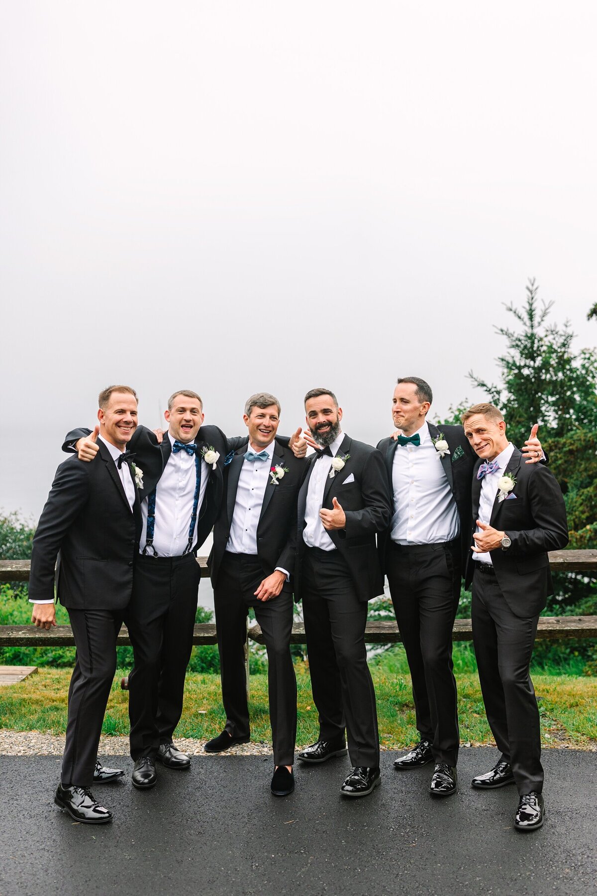 Modern_Black_Tie_Rainy_Summer_Wedding_Spruce_Point_Inn_Maine_Photography_0048