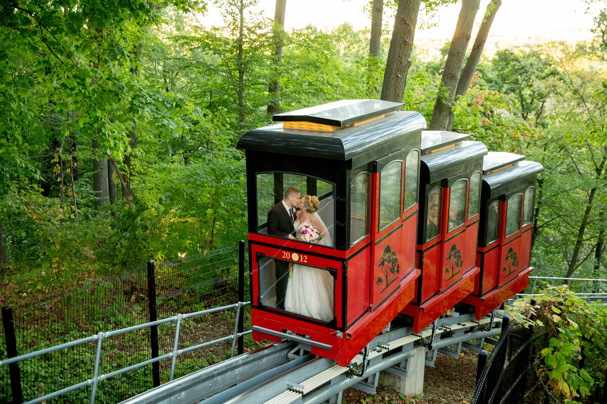 Grand-Rapids-Wedding-Photographer-51