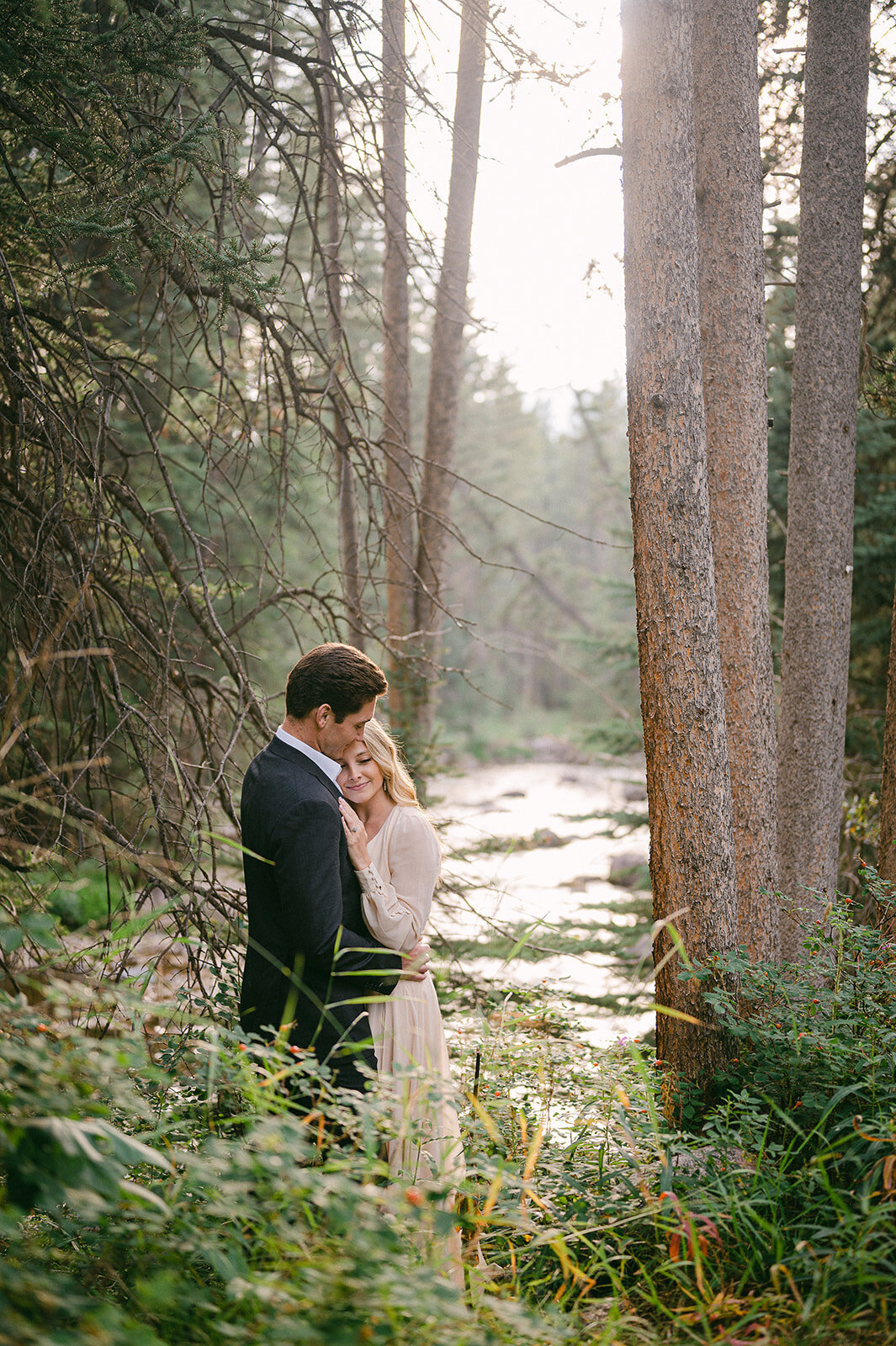 whimsical-vail-village-summer-engagement-by-jacie-marguerite-21