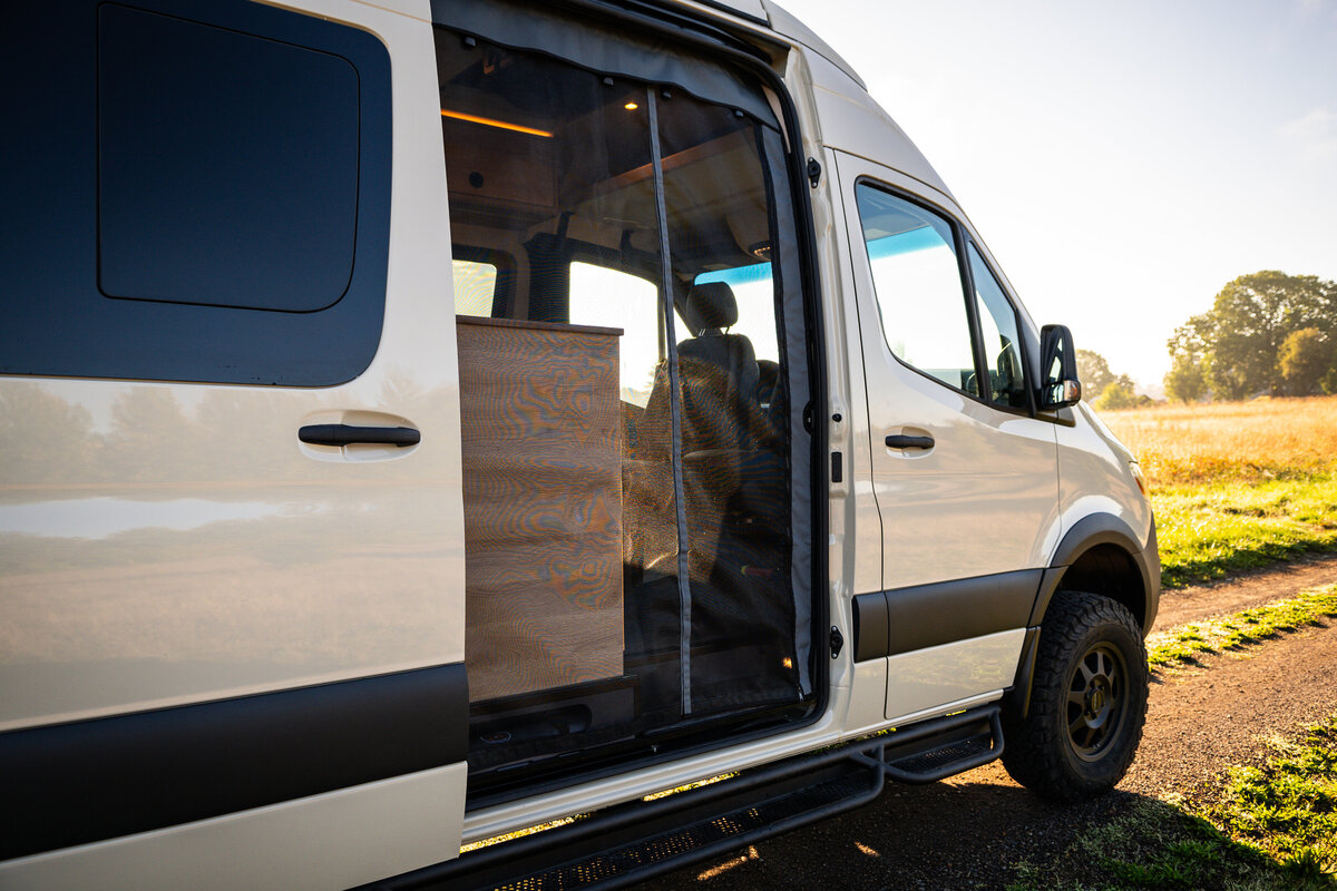 TheToyBox_BenchmarkVehicles_Kelly2023-51