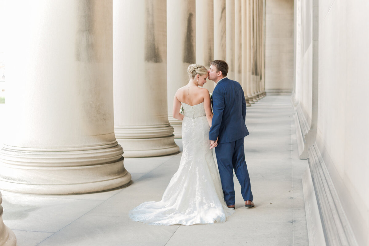 Pittsburgh wedding at Heinz Chapel in Oakland