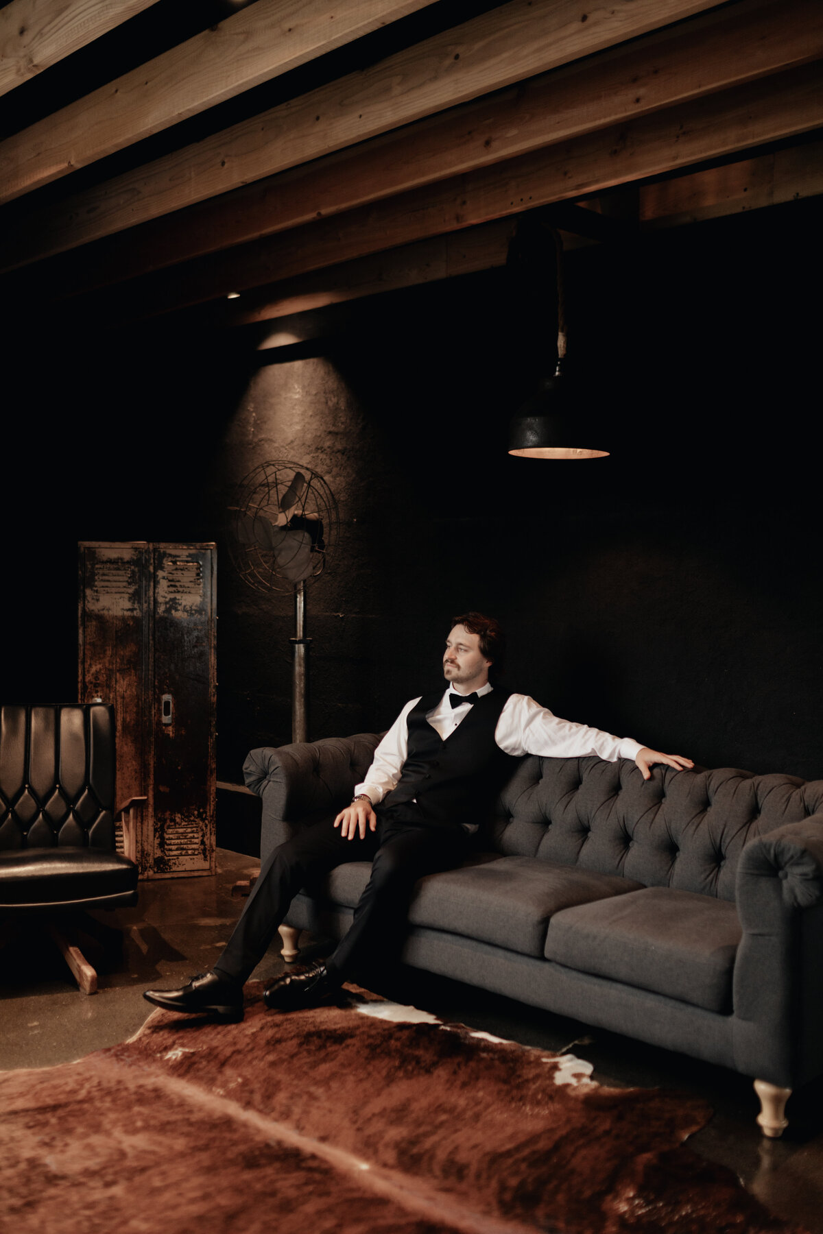 pre-ceremony(groom)-5N0A0417