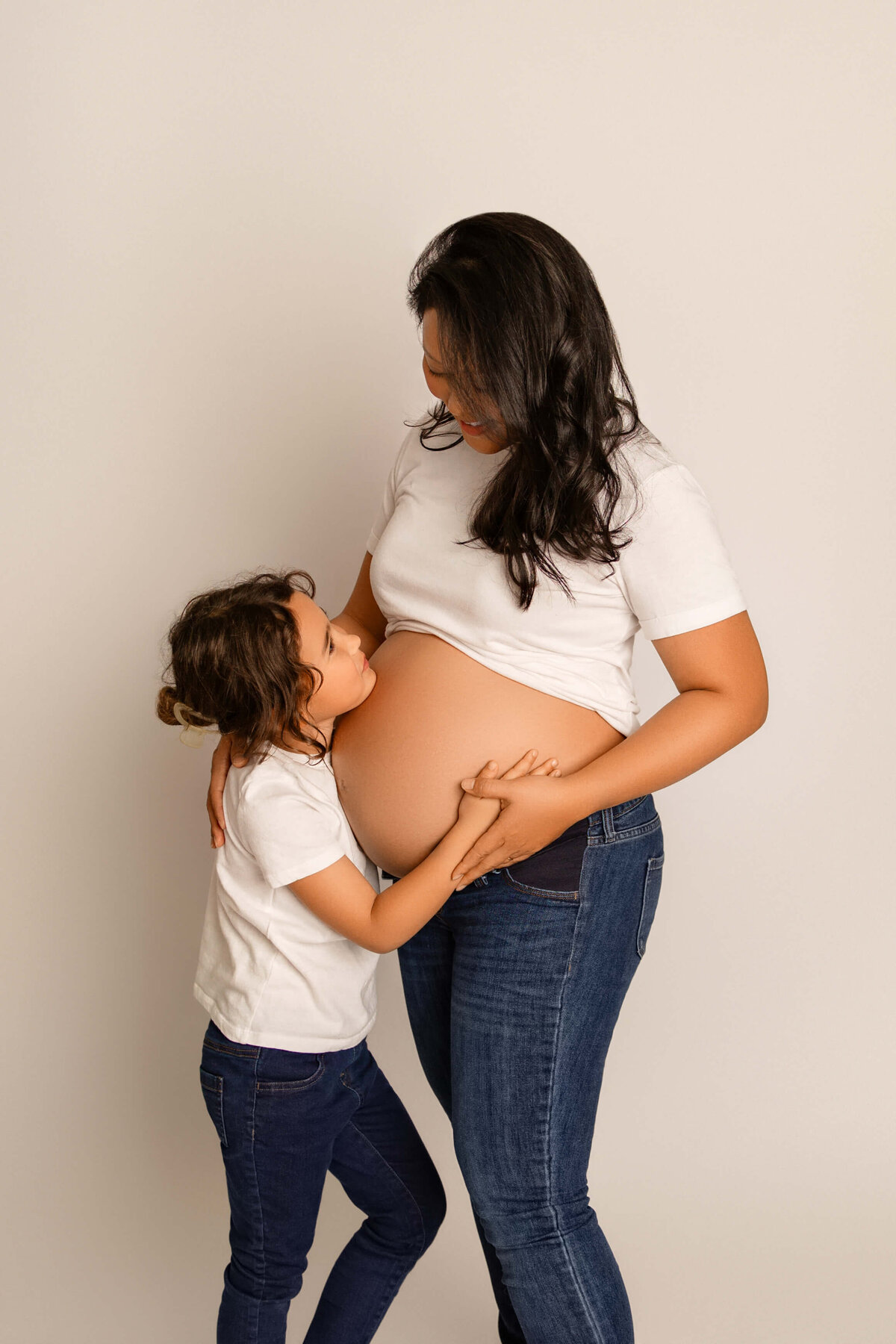 Brookfield-Maternity-photographer-11