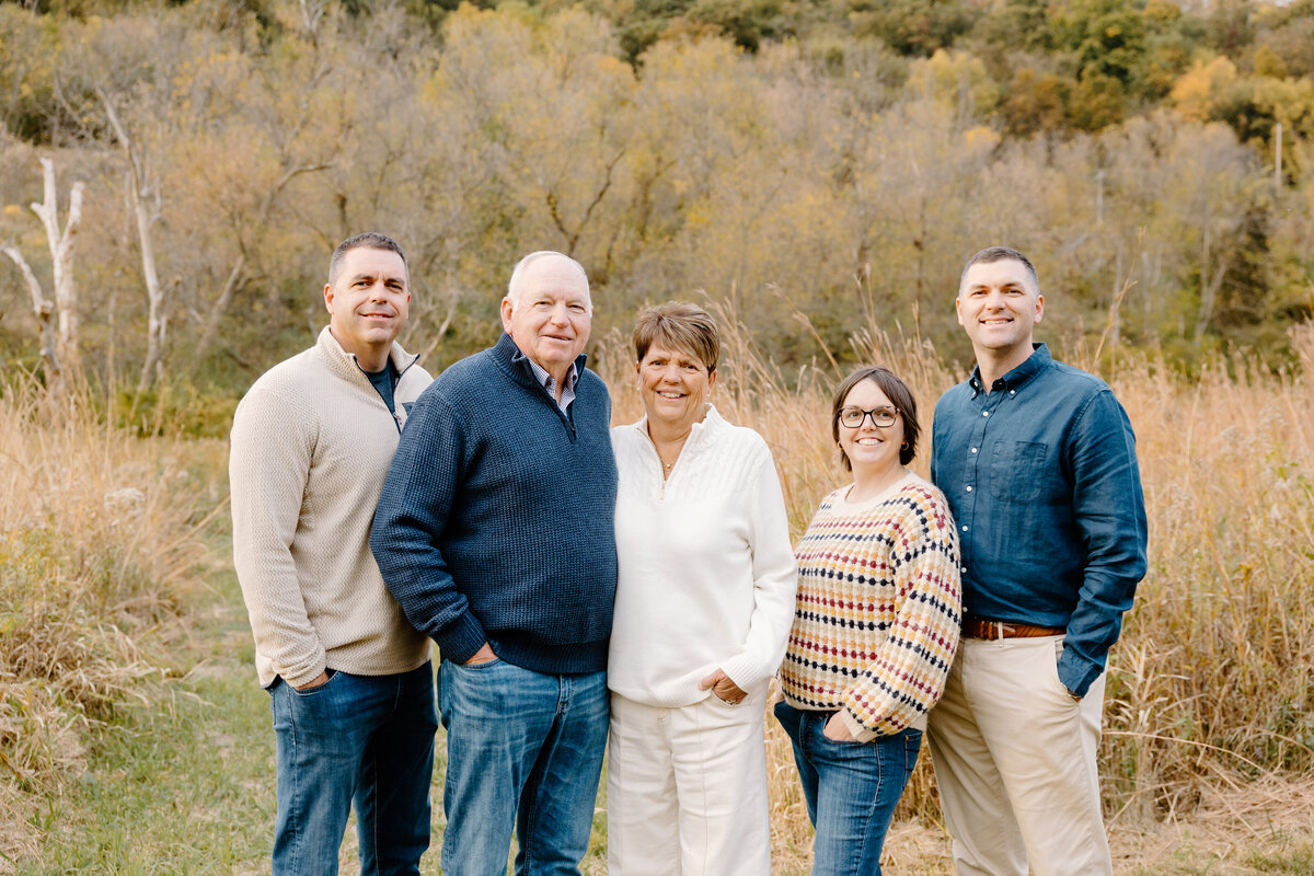 christina_ney_photography_wedding_engagement_lifestyle_photographer_dubuque_iowa_wedding_planning_assistance_adventurous_bold_laidback Family Photography33