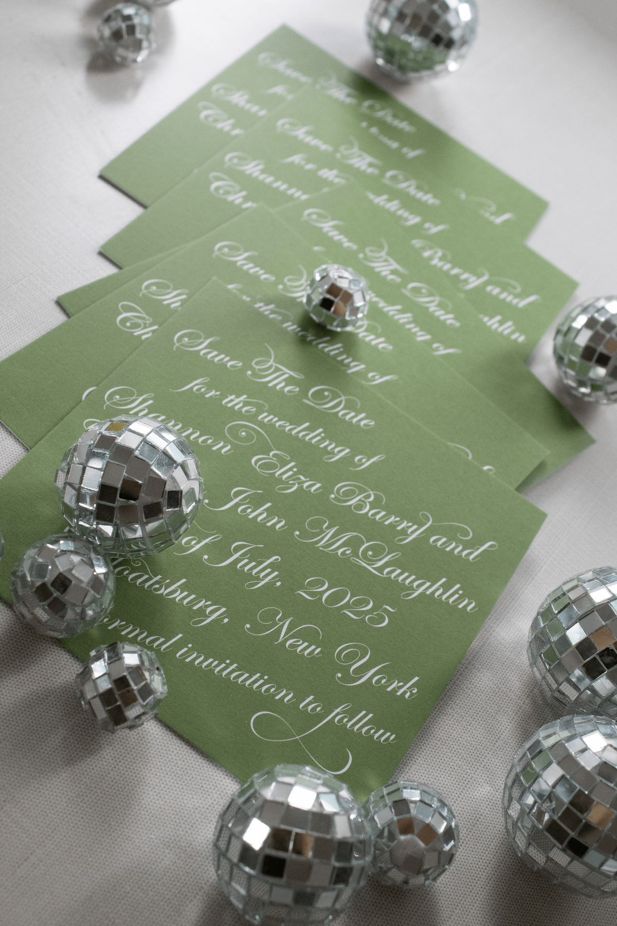 clean-and-minimalist-disco-save-the-dates