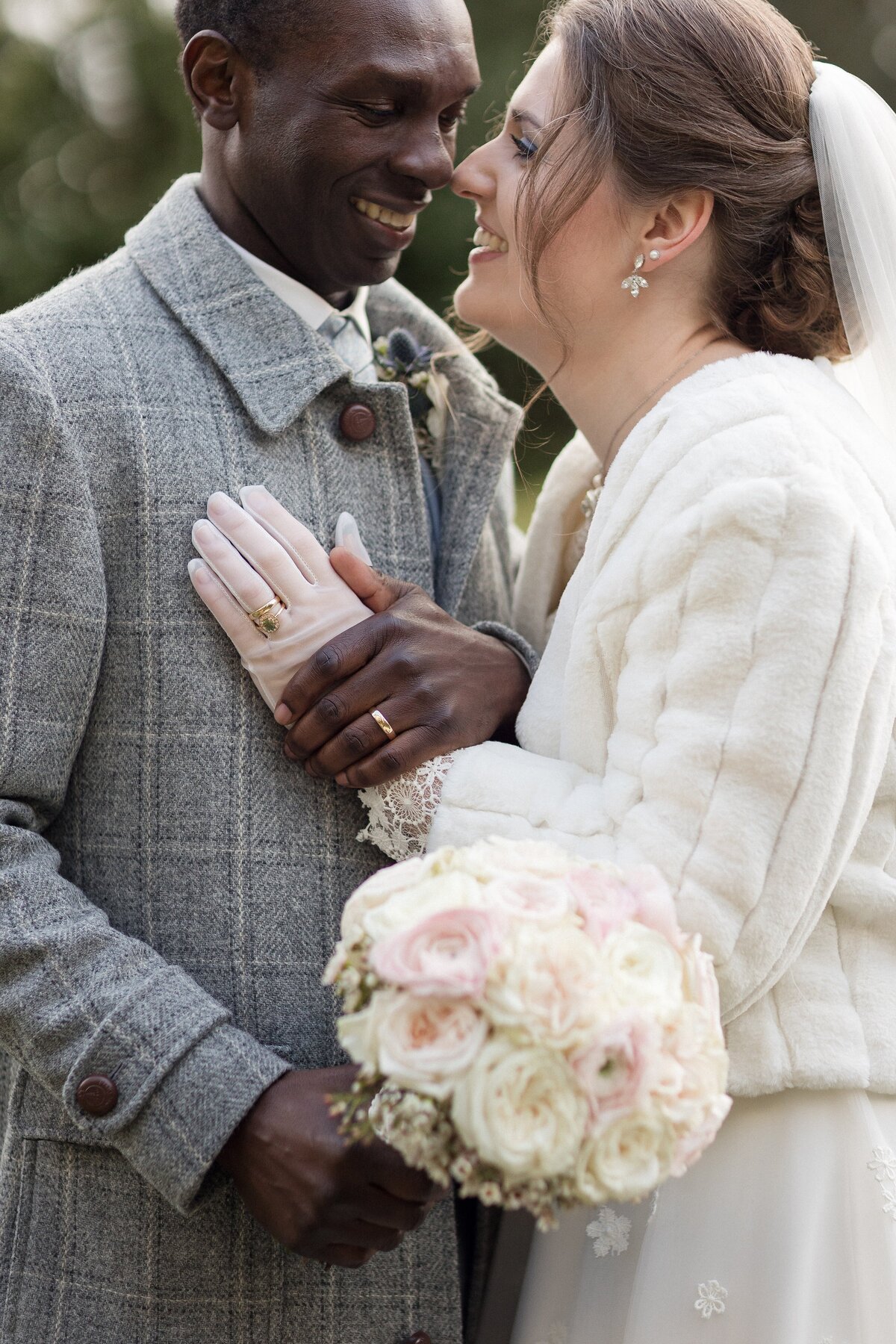 Hochzeit-Heiraten-Villa-Boveri-Hochzeitsfotograf-Aargau-Baden-Brautpaarshooting-9