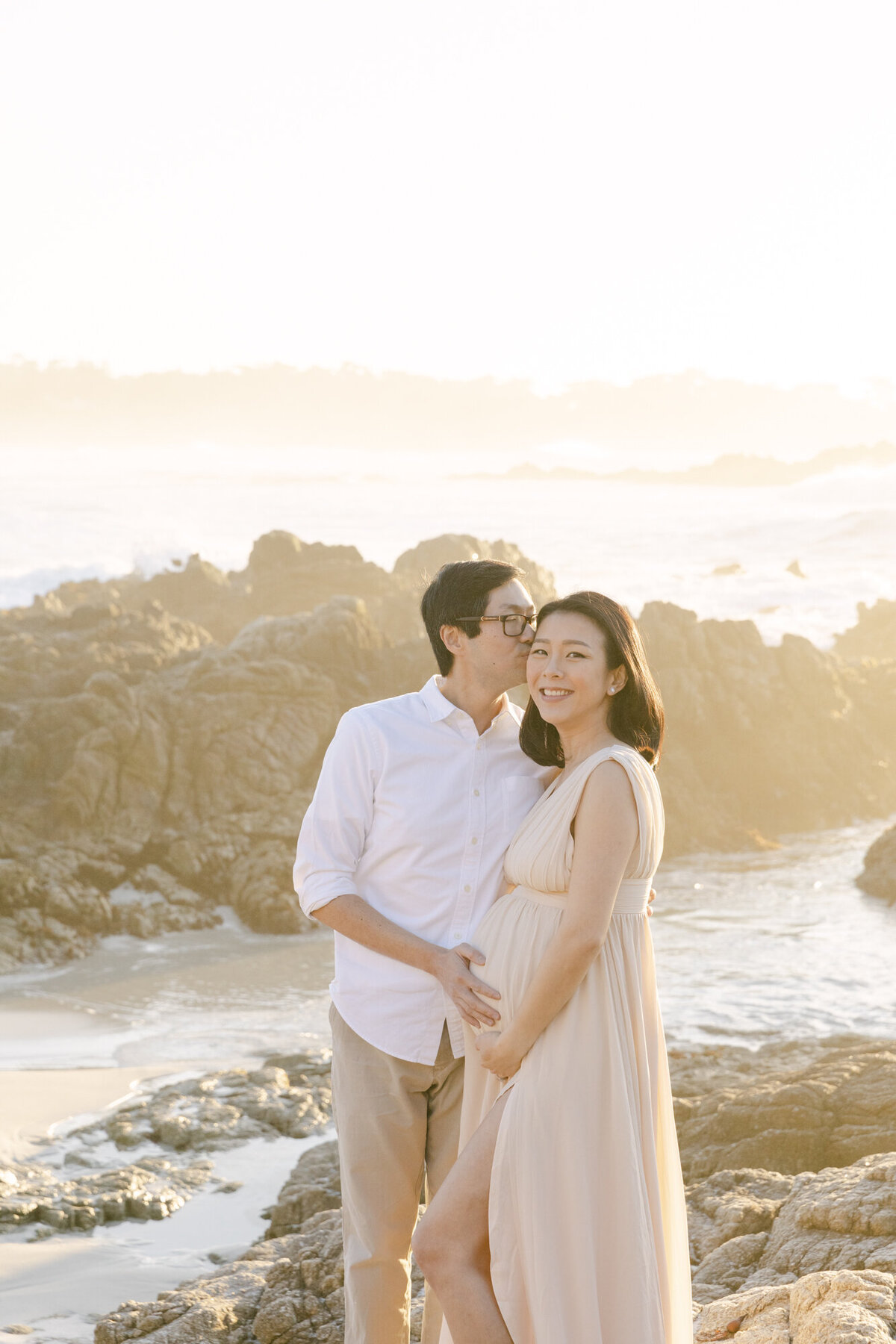 PERRUCCIPHOTO_PEBBLE_BEACH_FAMILY_MATERNITY_SESSION_28