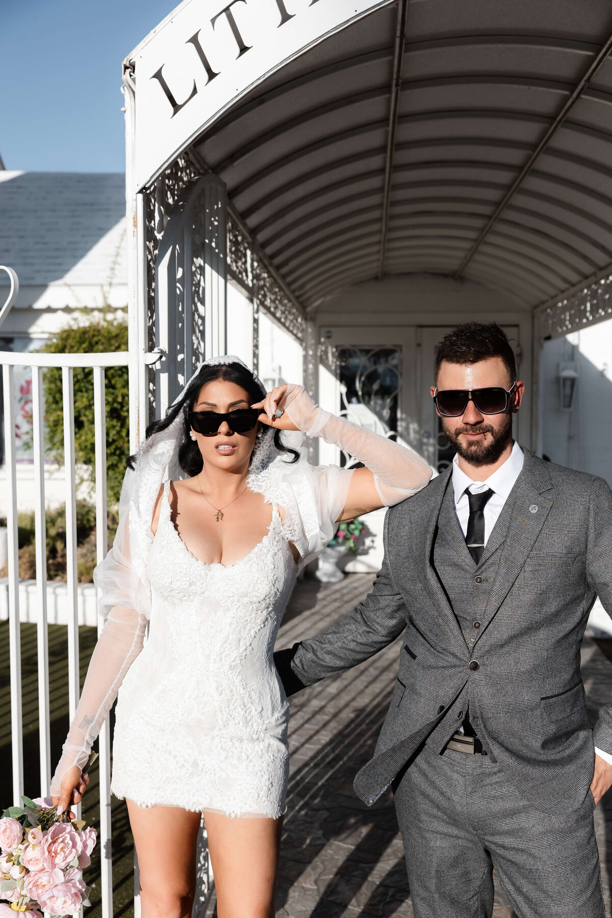 35riskyexposure_aimee-adrian_las-vegas-elopement-photography