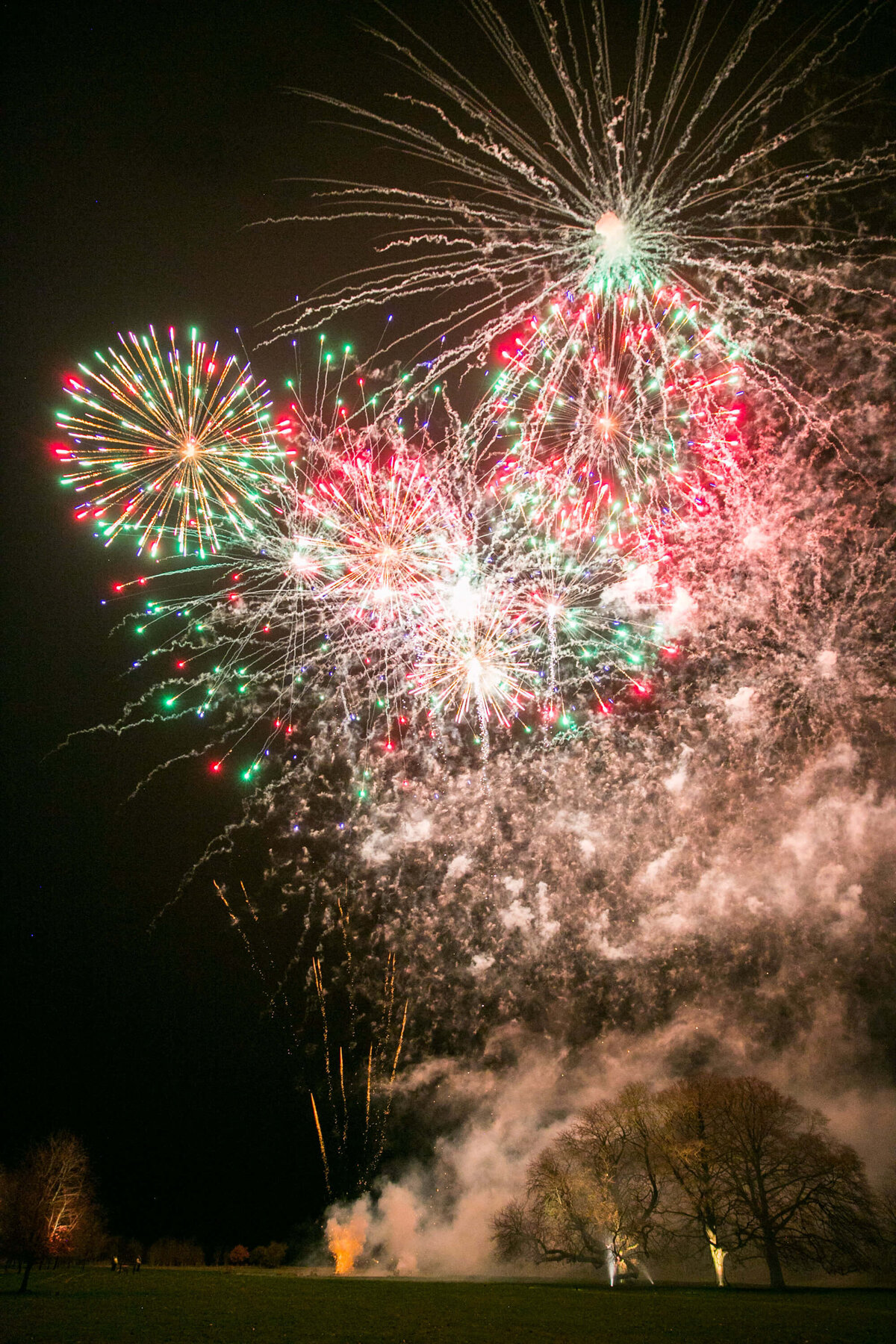 24 Wedding Planner Fireworks