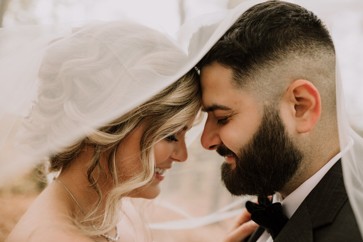 fall-wedding-amanda-and-david-bolton-intimate-autumn-15