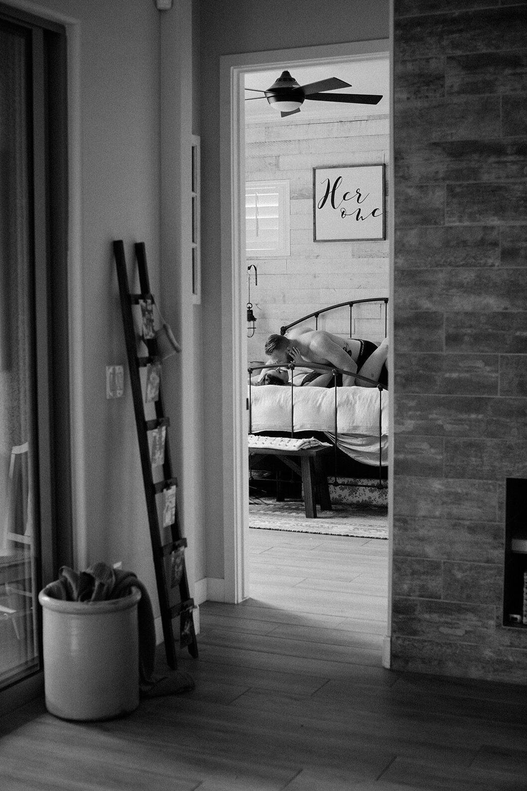intimate boudoir photography