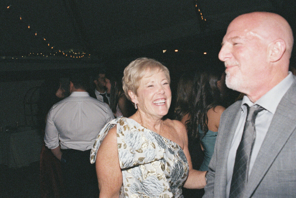 Emily March Photography Wilmington, North Carolina and Destination Wedding Engagement Photographer Heirloom Photography for Memorable Gatherings Light Airy Sentimental Imagery Images Weddings_Castle Hill Inn Wedding - 082