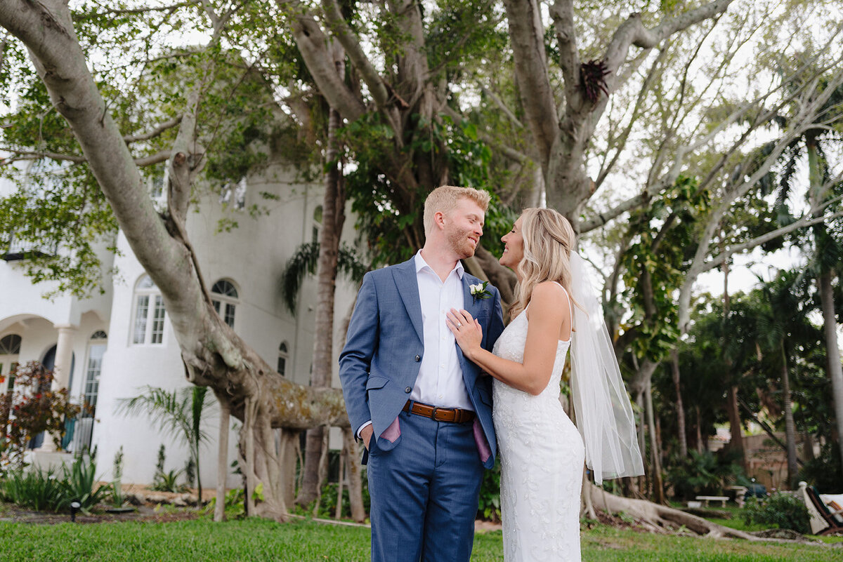 mcneile-photography-granada-park-elope-in-florida-chantilly-chic-celebrations-6