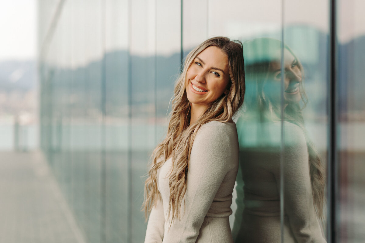 Kayla-Petrasek-Branding-Teasers-MS-9