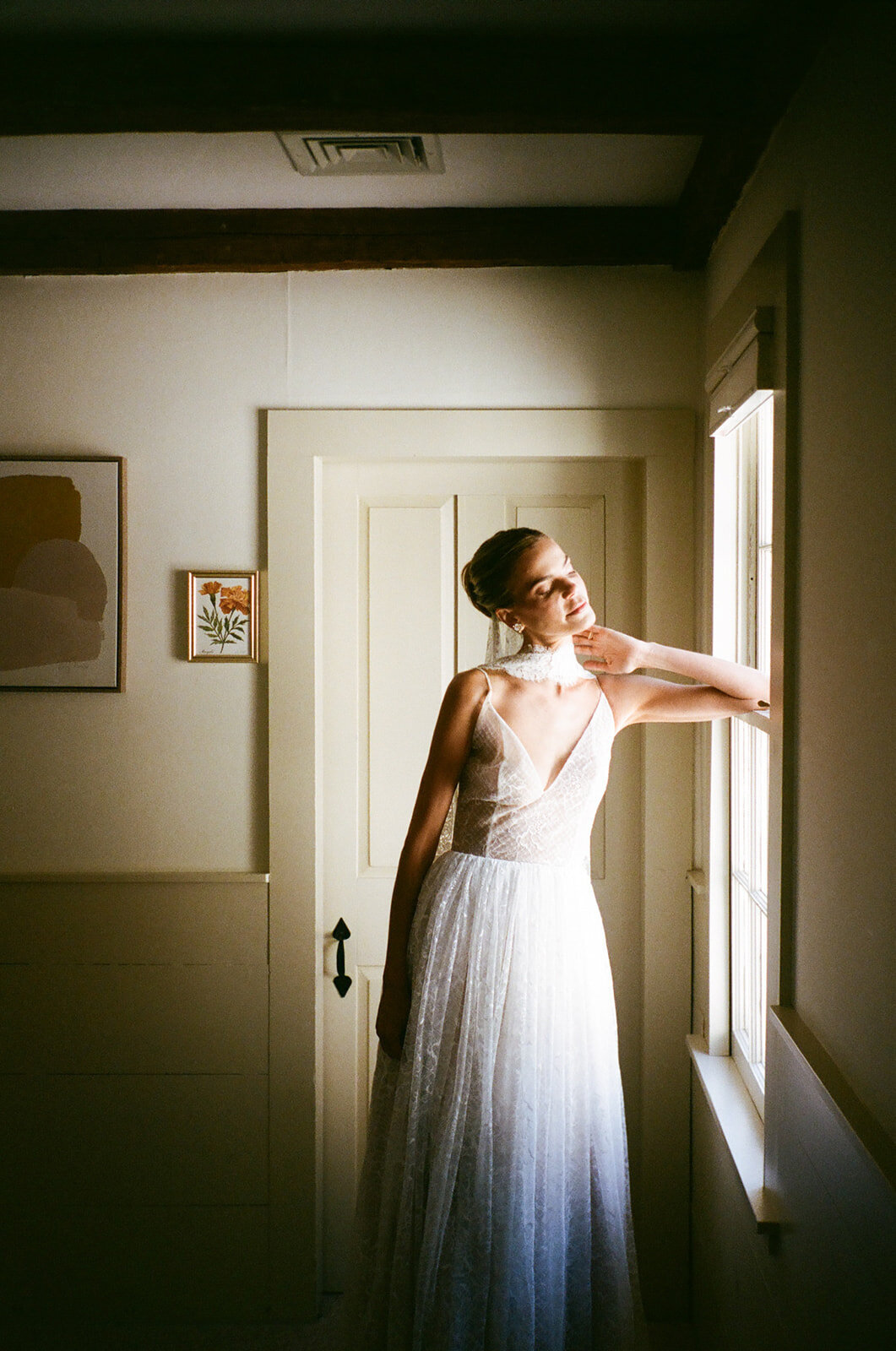 bridal-portraits-at-willow-hill-ct