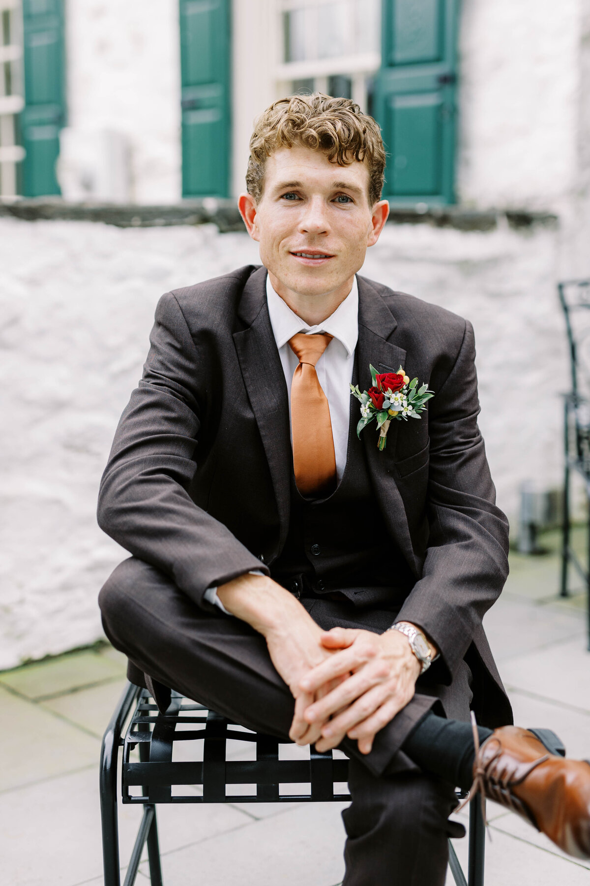 Philander-Chase-Knox-Estate-Wedding-Photographer-Groom-Getting-Ready_027