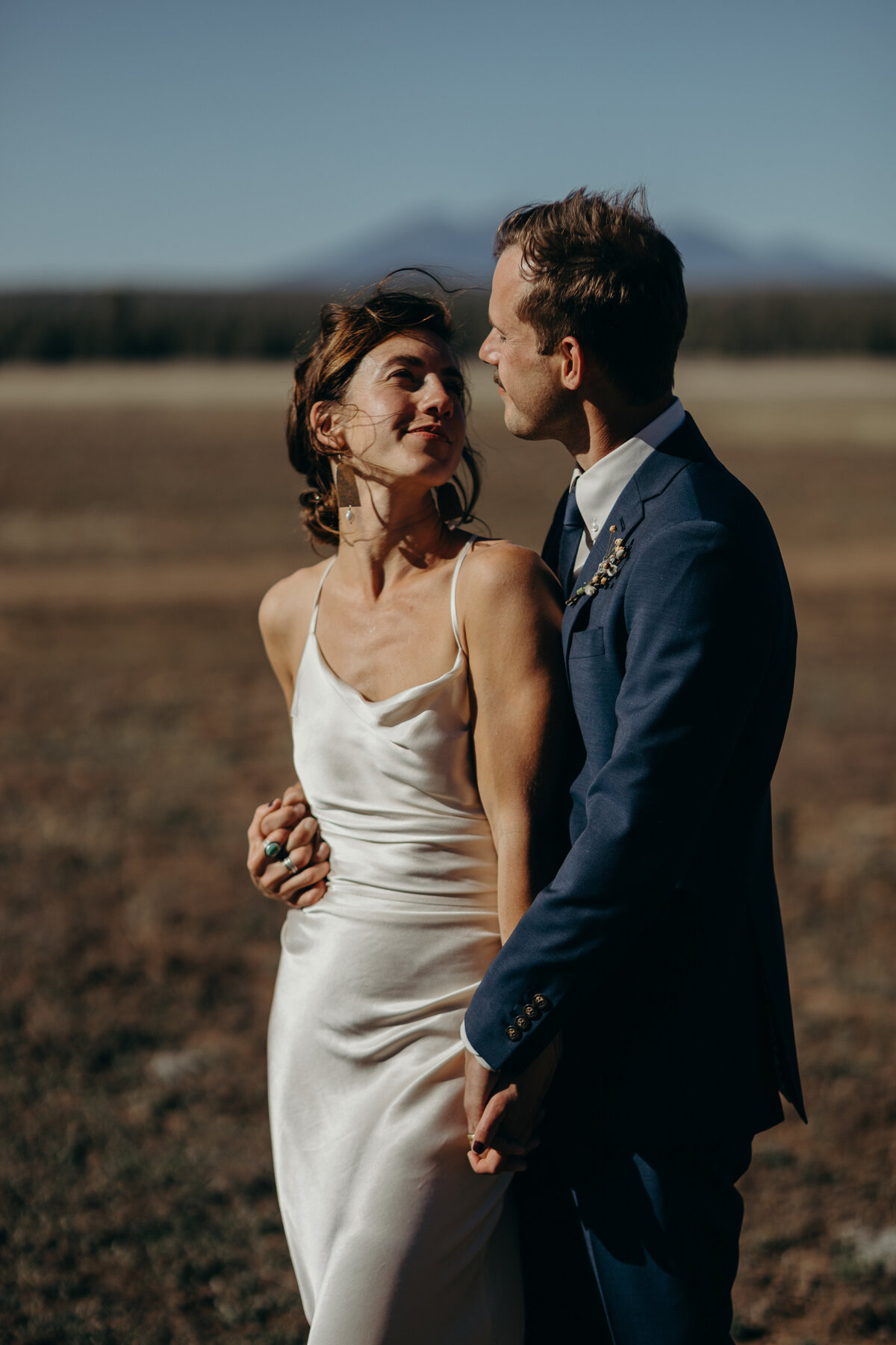 Painterly-Wedding-Moody-Natural-Light