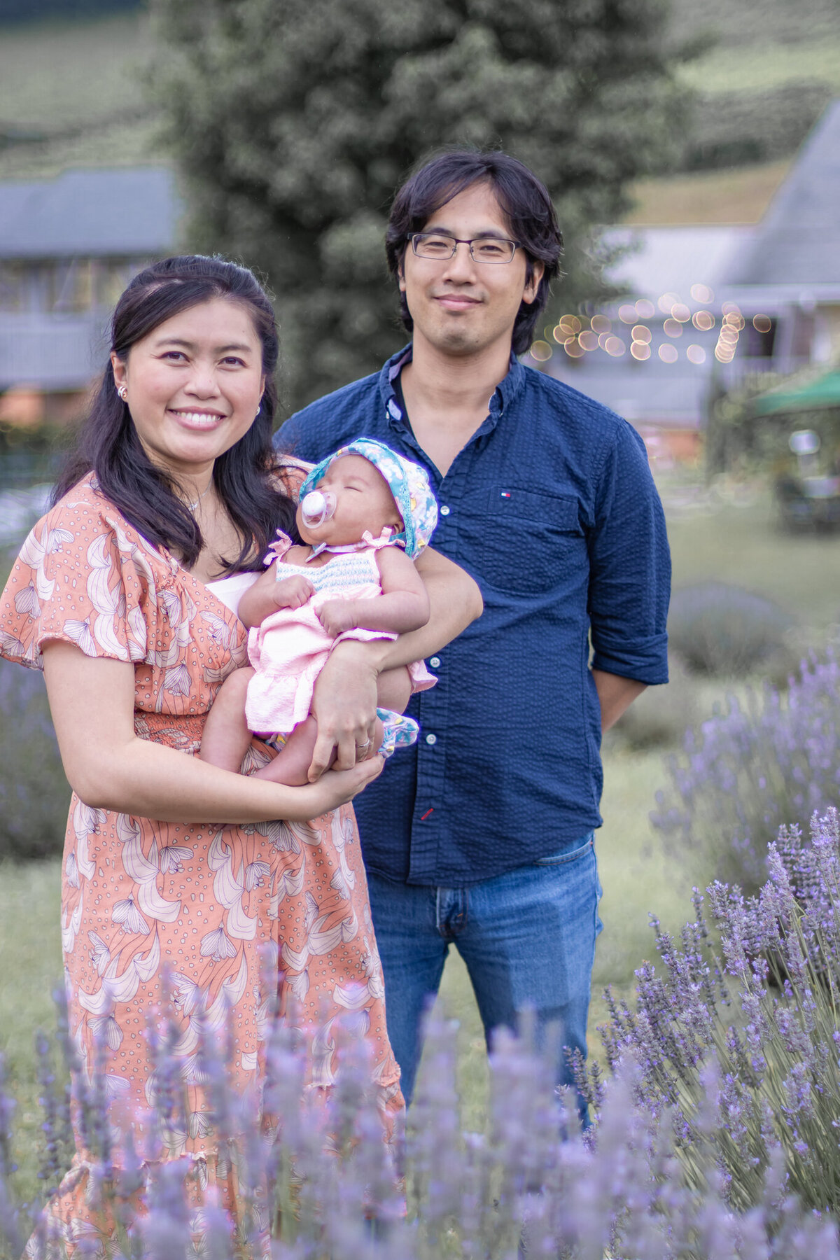 2022Narumon-Thimthong_Beliveau-Farm_lavender-festival_blacksburg-virginia_family-photoshoot_sm-filesize-2982