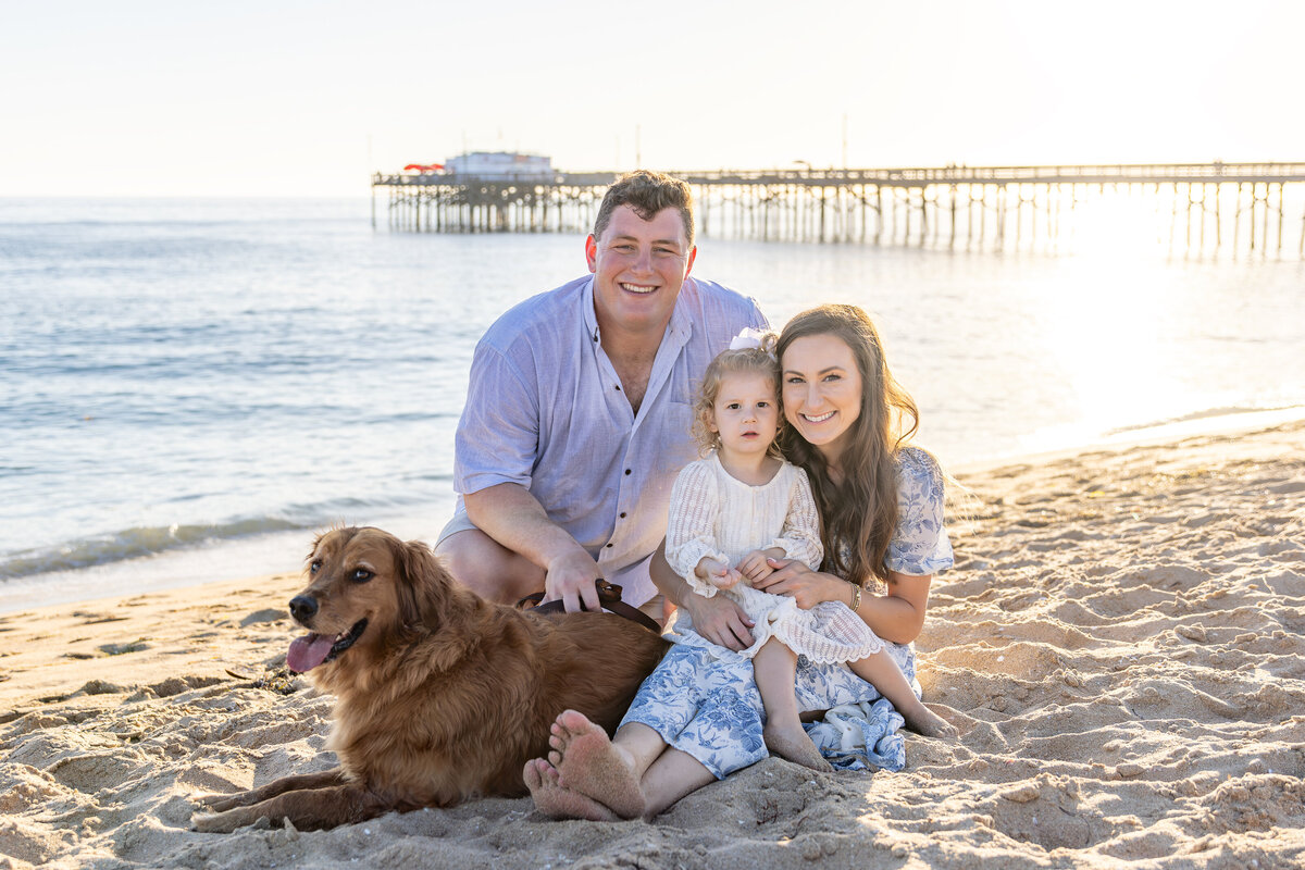 newport beach family photo with dog