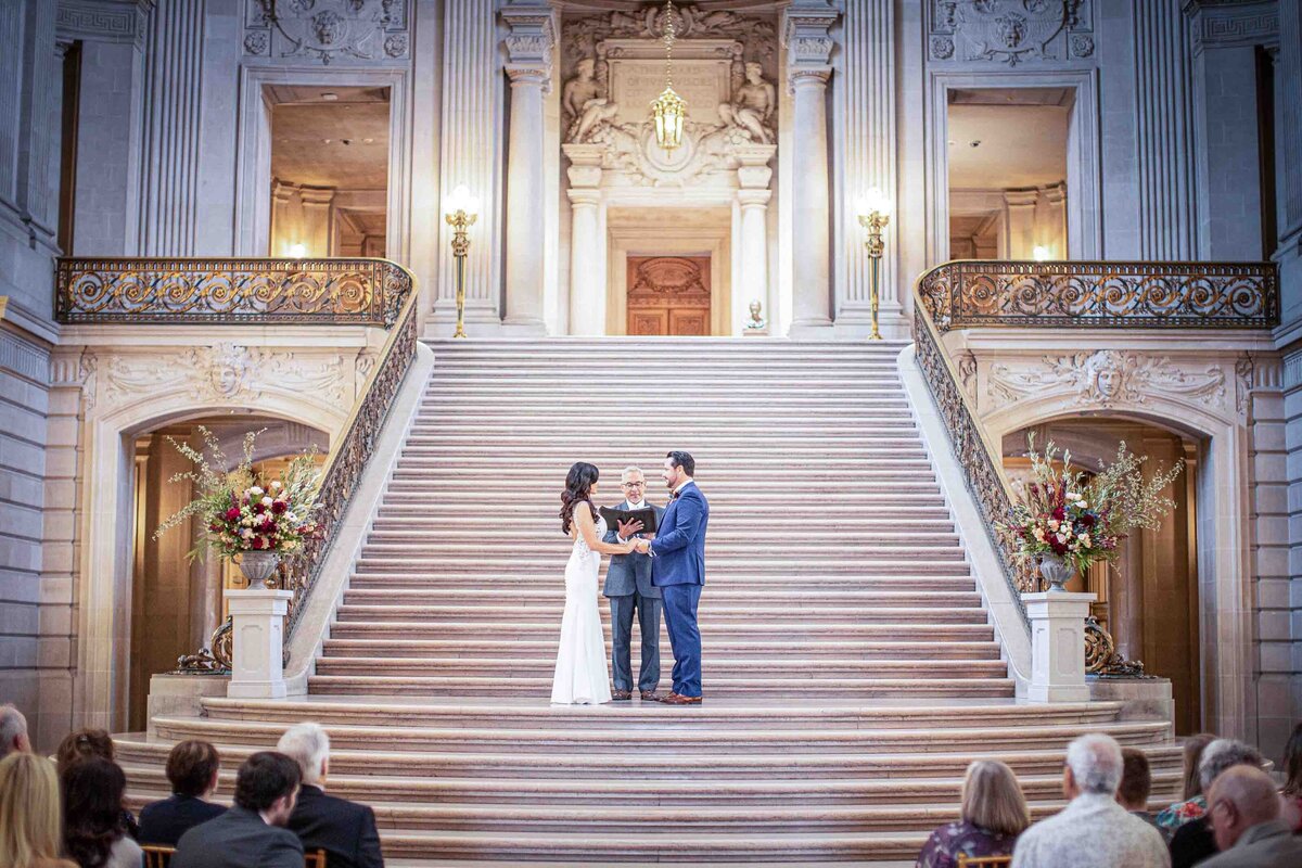 San-Francisco-City-Hall-Wedding-Photographer-Frank-J-Lee-Photography-HB.001---18