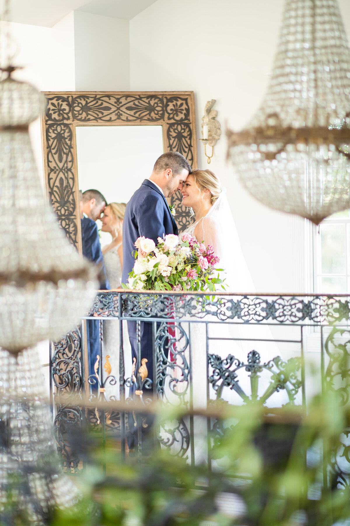 StefanieKamermanPhotography-SweetlySouthernEventsLLCStyledShoot-TheManoratAirmont-RoundHill,VA-148