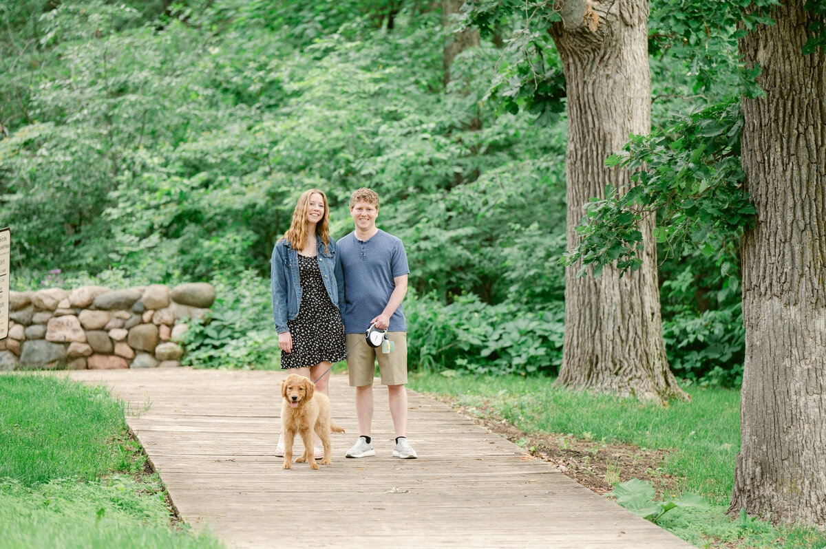 3524-Engagement Photography Nicole Hollenkamp St Cloud MN Central MN