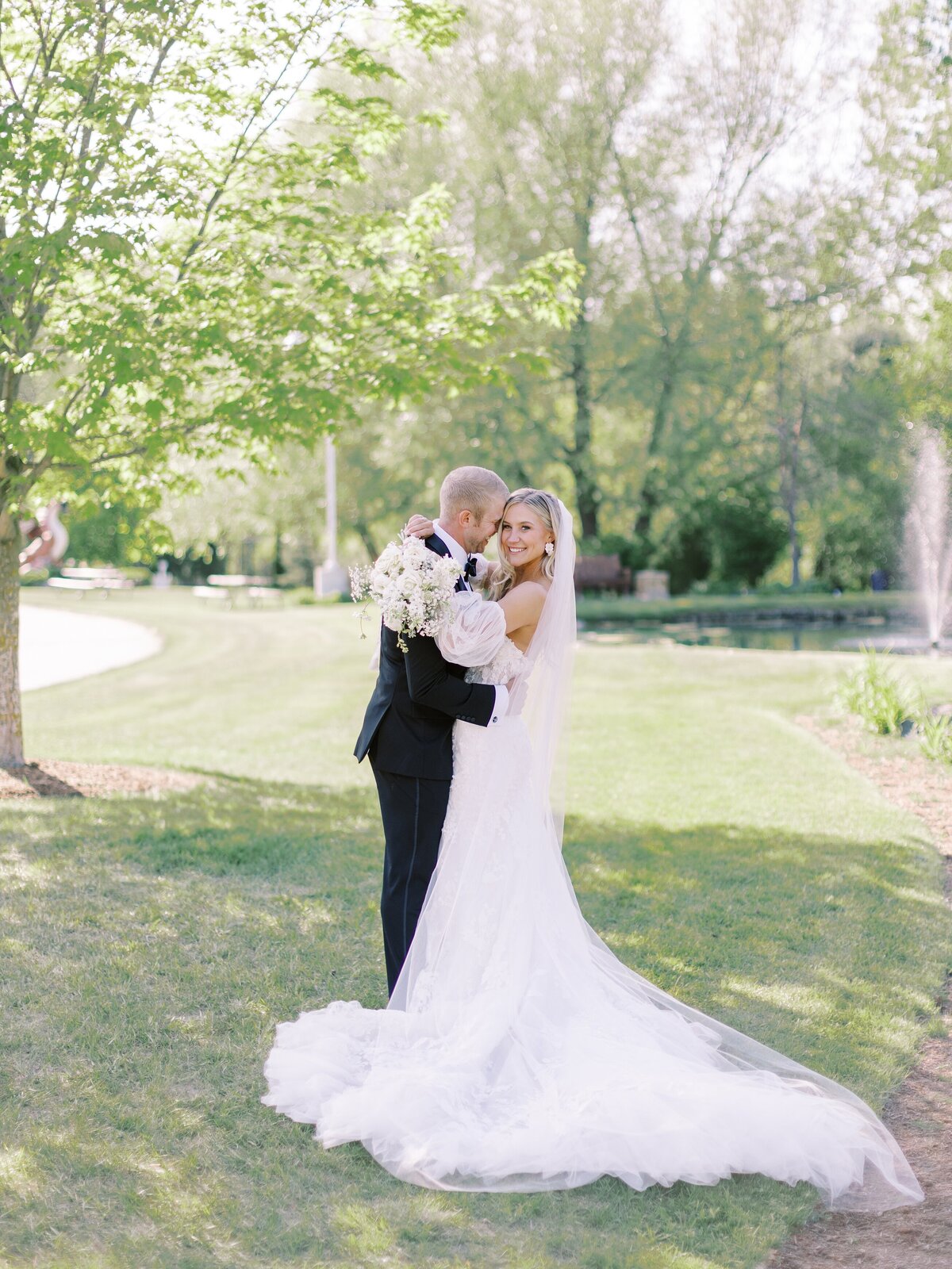 castle-farms-charlevoix-michigan-wedding-photographer-fine-art-film-luxury_0057