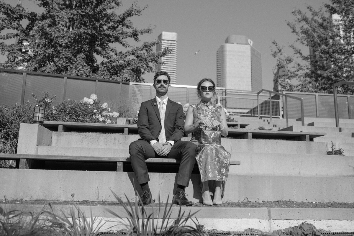 toronto-city-elopement-city-hall-ttc-subway-sugar-beach-fun-romantic-sumer-wedding-2786