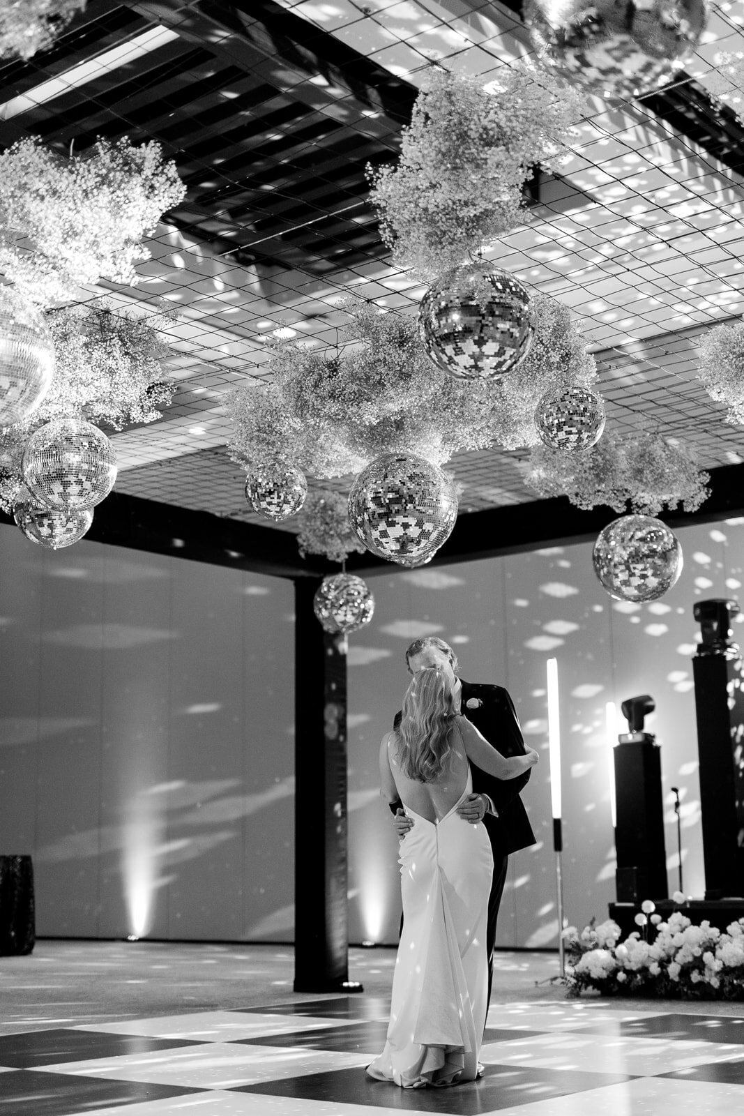Luxury wedding ceremony in scottsdale styled by Arizona wedding planner