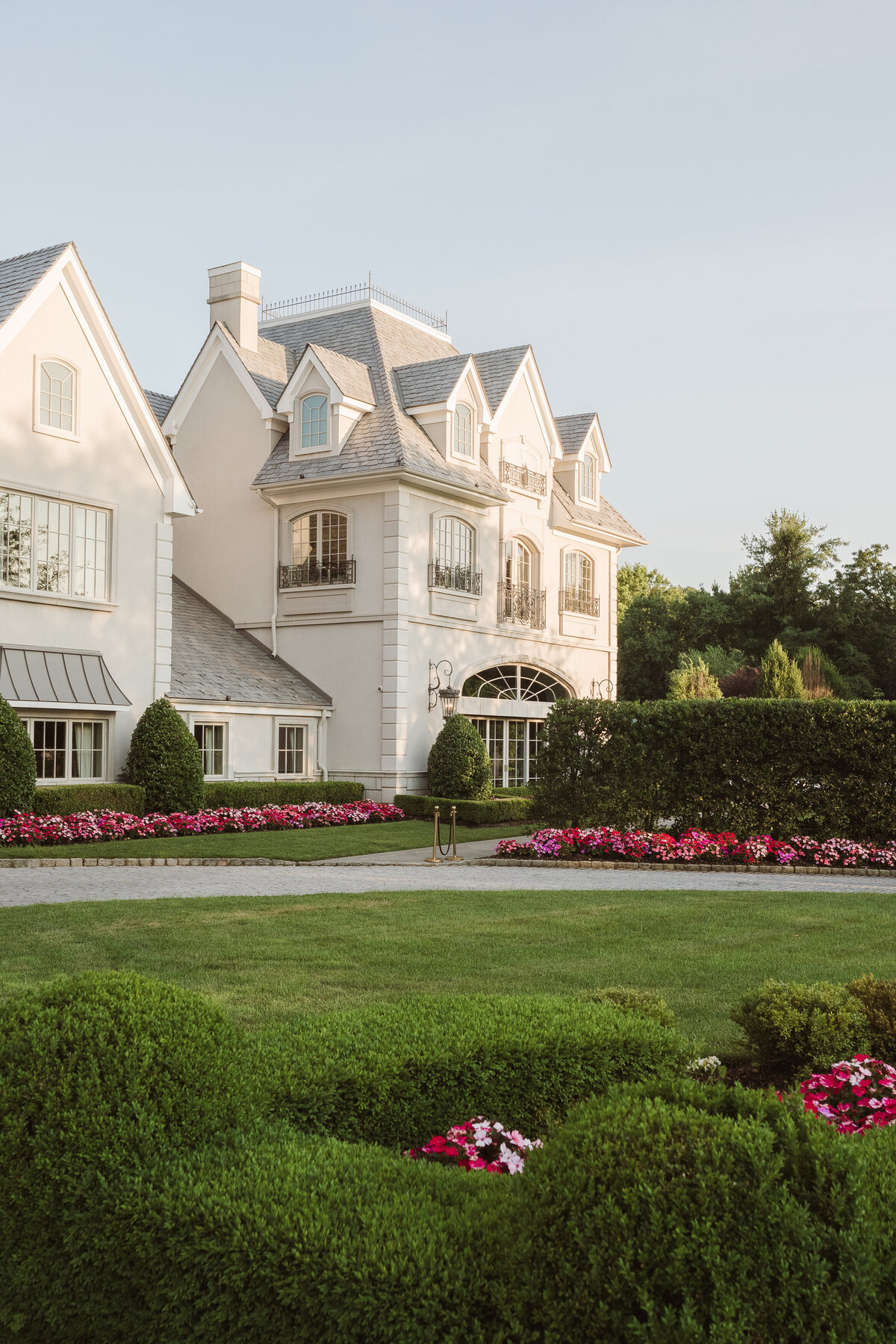 park-chateau-fairytale-wedding-photos-by-suess-moments-nj-photographer-2610