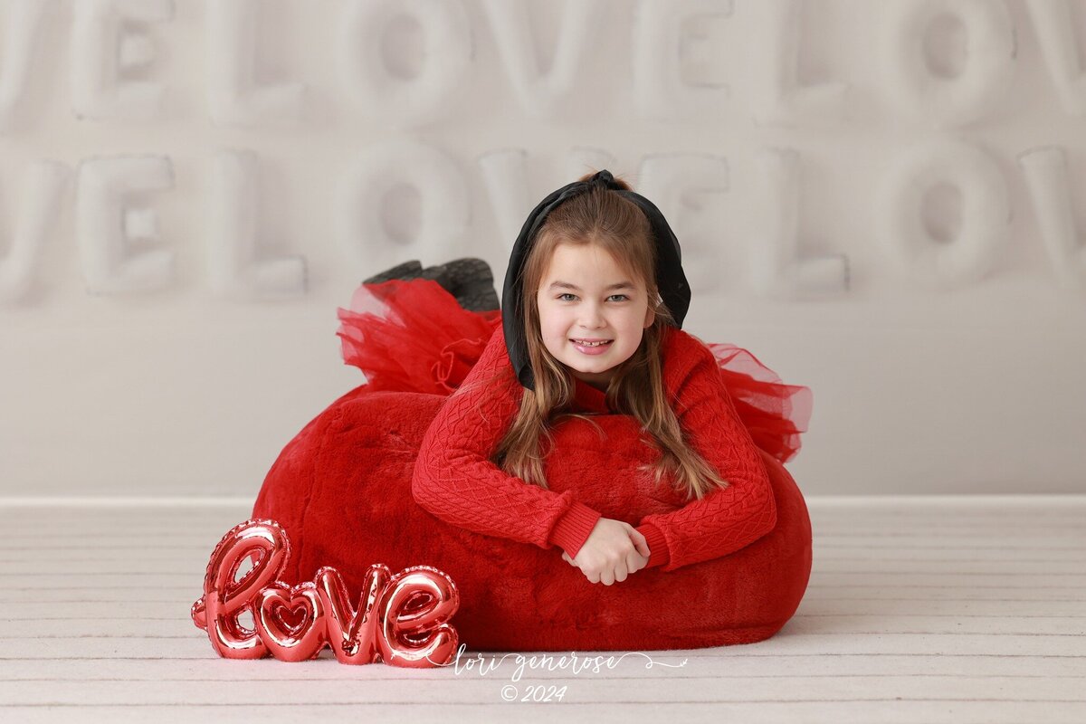 lehigh-valley-photographer-lori-generose-lg-photography-valentine-studio-mini-session-allentown-pa