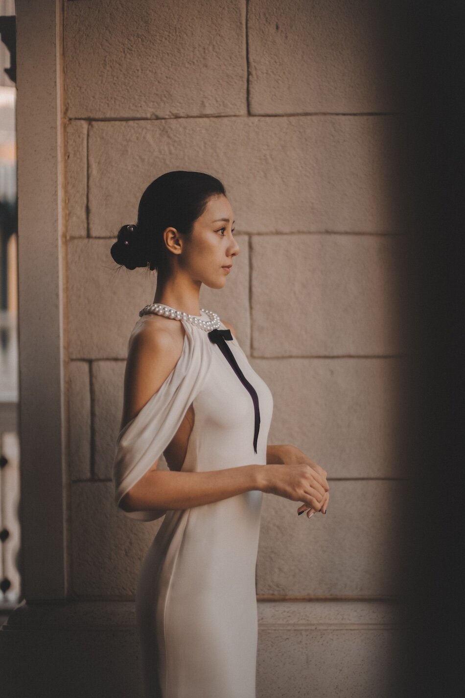 Pre-wedding photoshoot. The Londoner, Macau. Reem Acra - Breakfast at Tiffany’s.