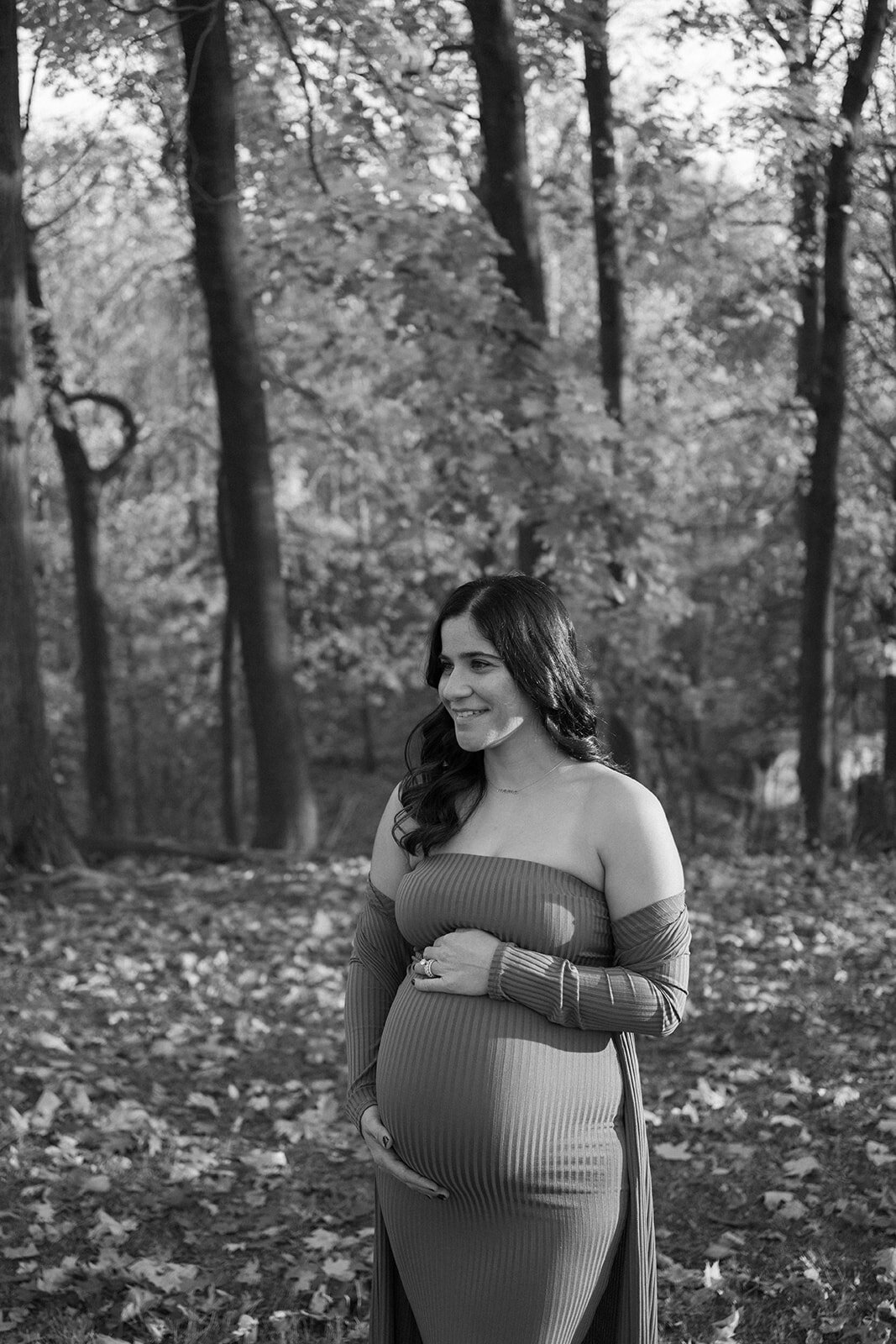 Jenna+RyanMaternityClevelandOhioGinaMariePrestiPhotography.jpg-118