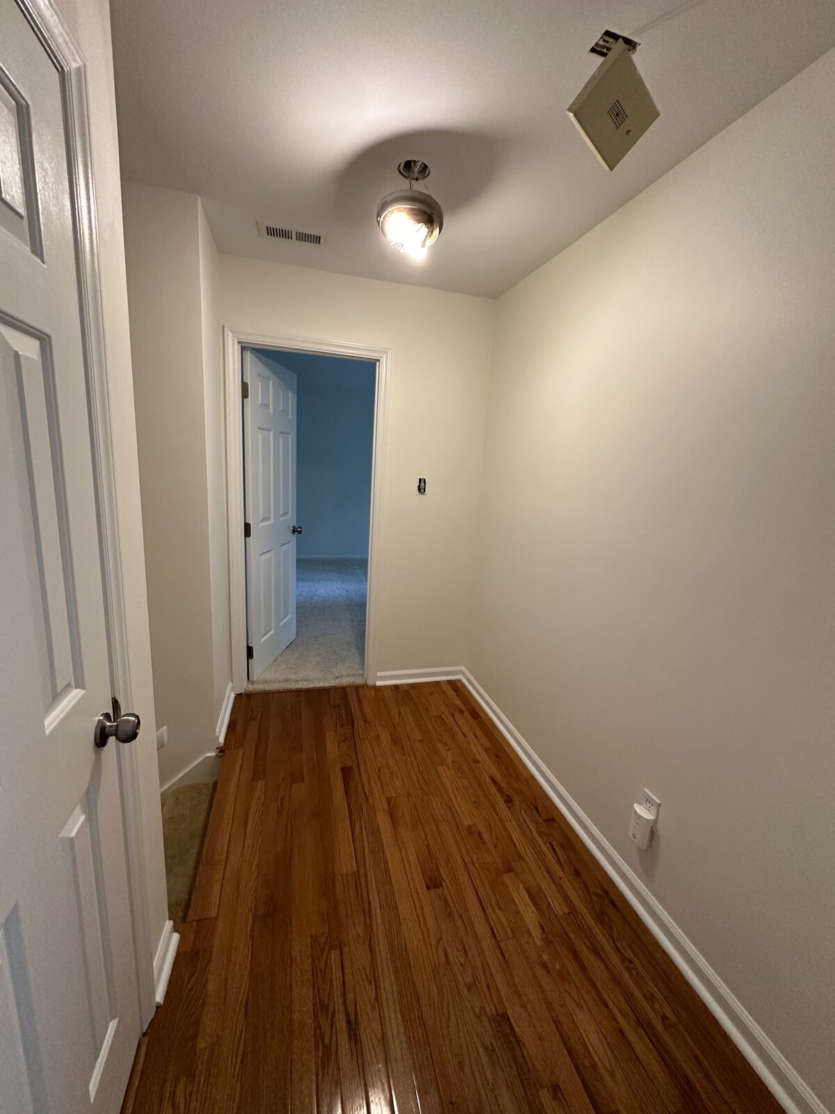 Rocas's Interior Painting 7626