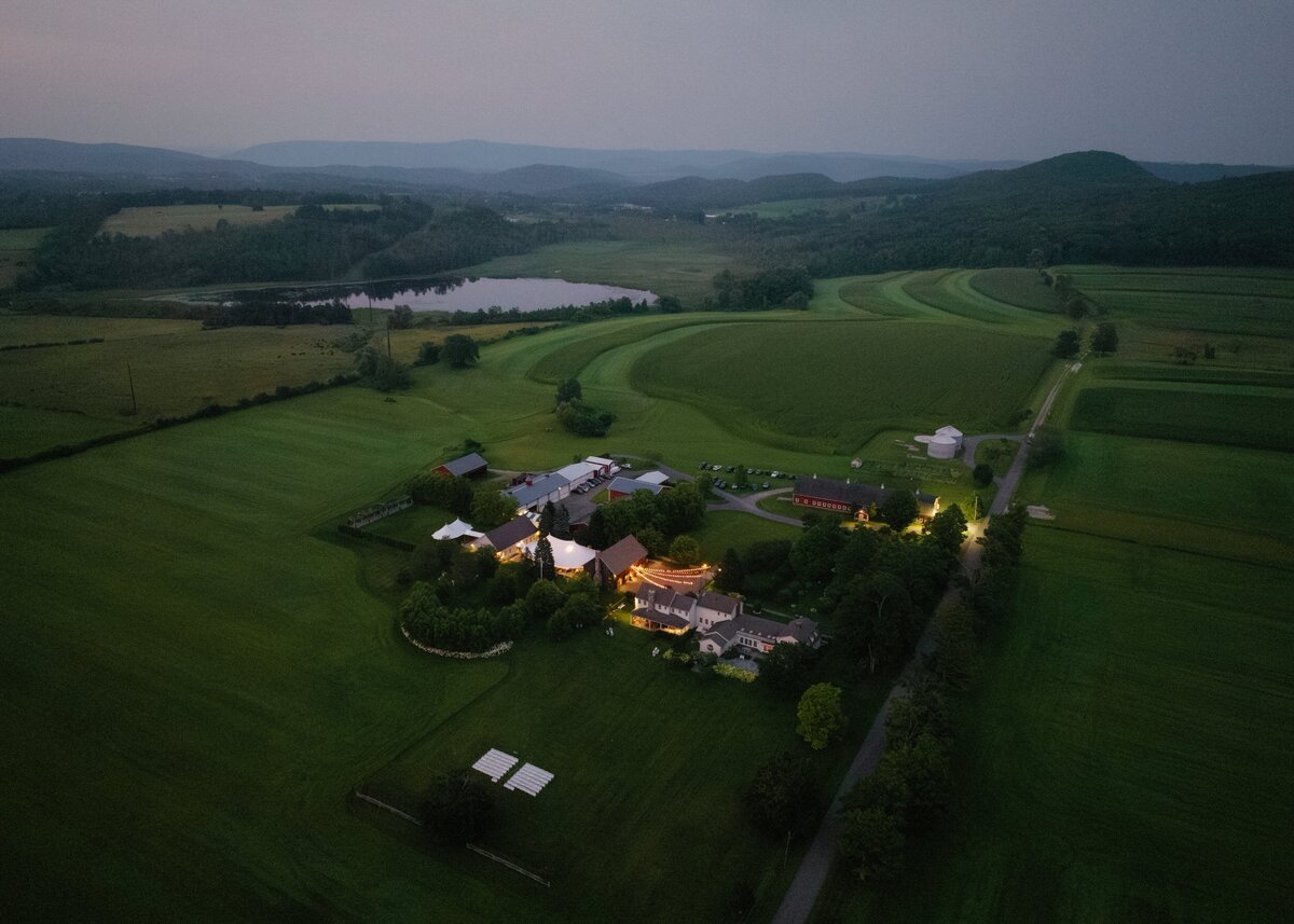 Lion_Rock_Farm_CT_Wedding_LevKuperman_101