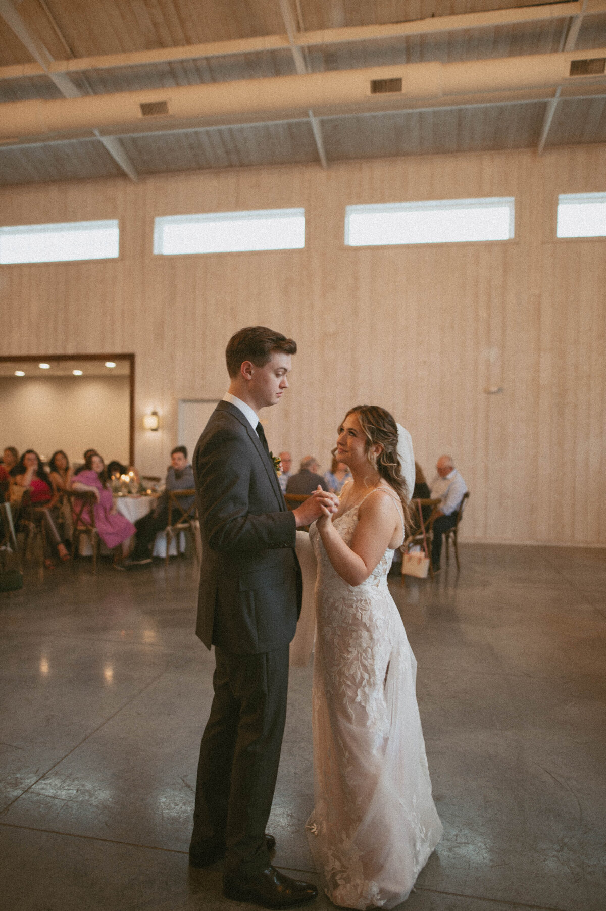 Wedding_Cincinnati_Ohio_Taft Musuem_May2024_Claire_Keathley_Photography-136 3